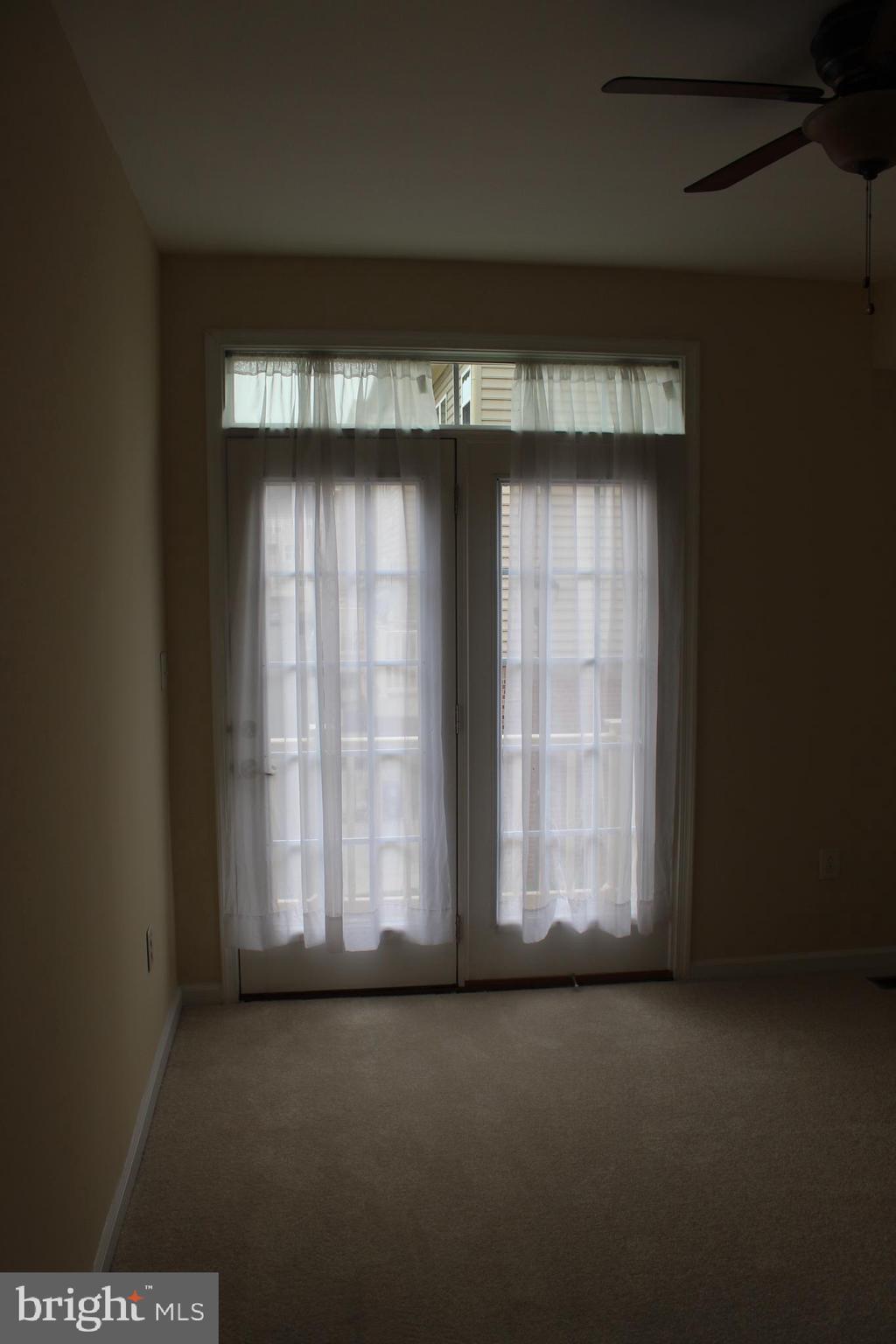 GREENBELT STATION - Residential