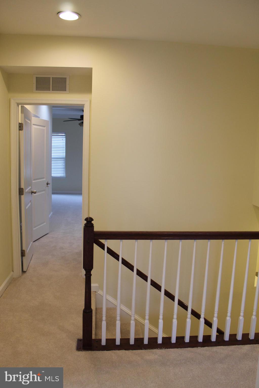 GREENBELT STATION - Residential