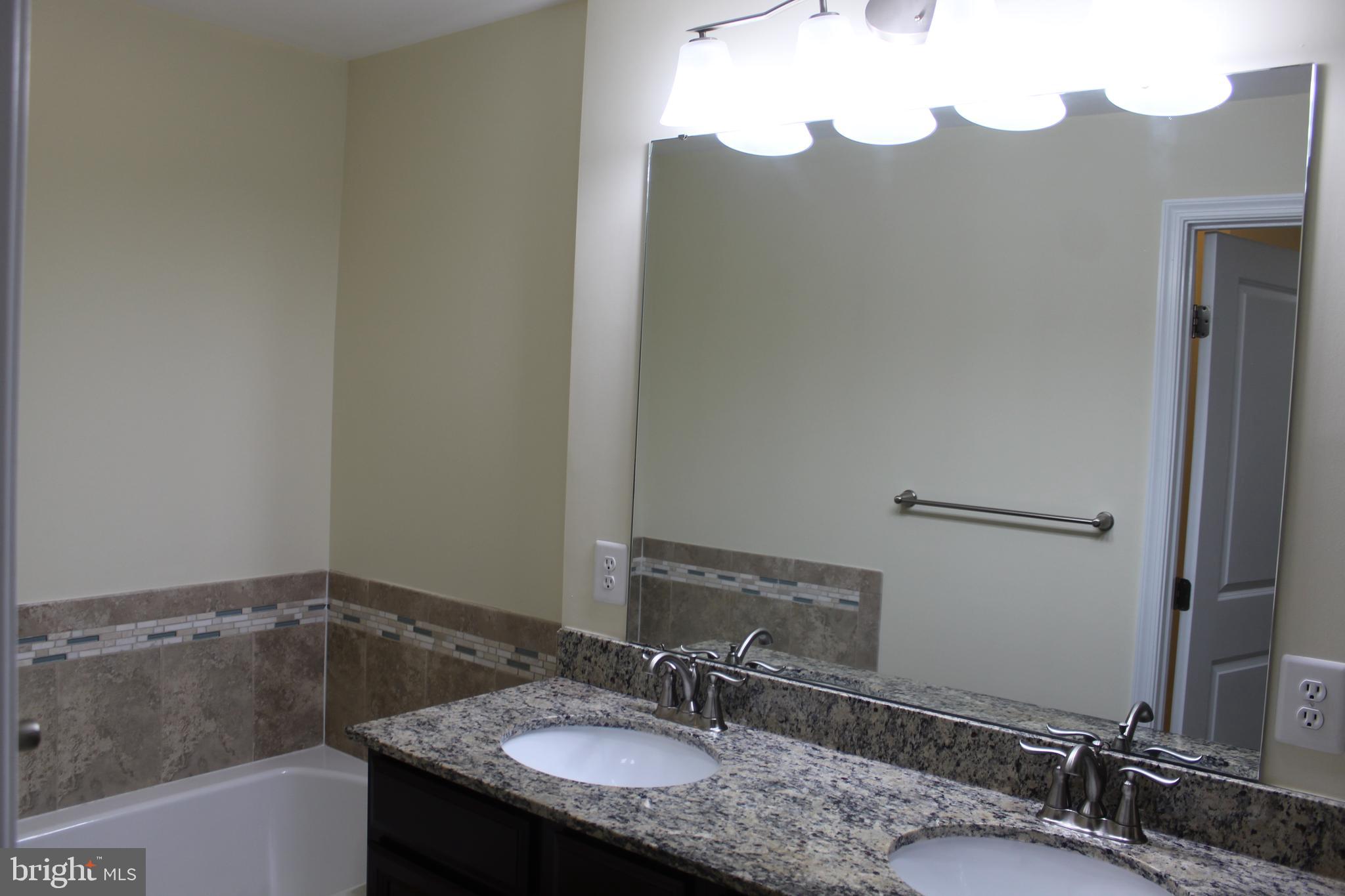 GREENBELT STATION - Residential