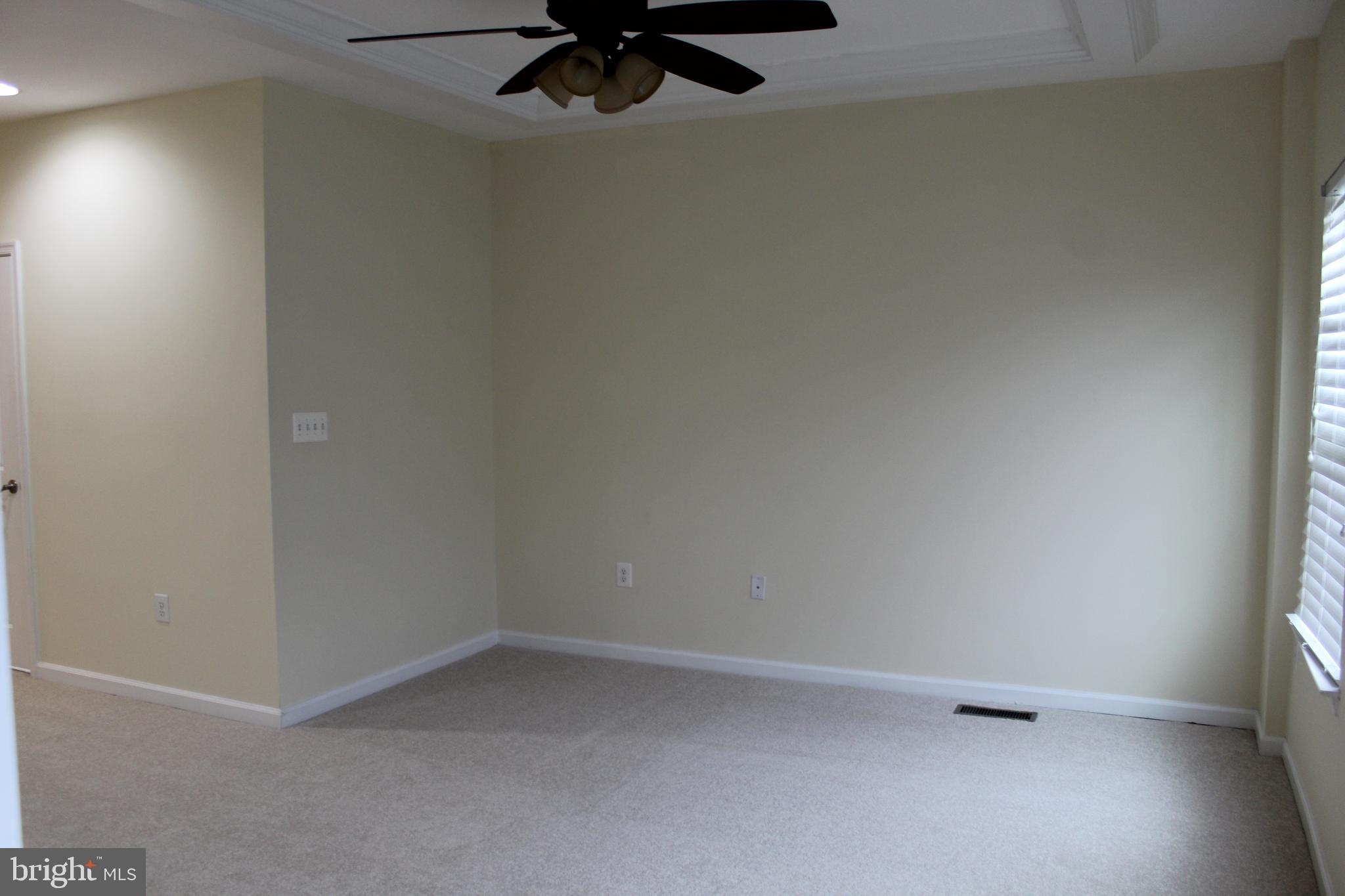 GREENBELT STATION - Residential