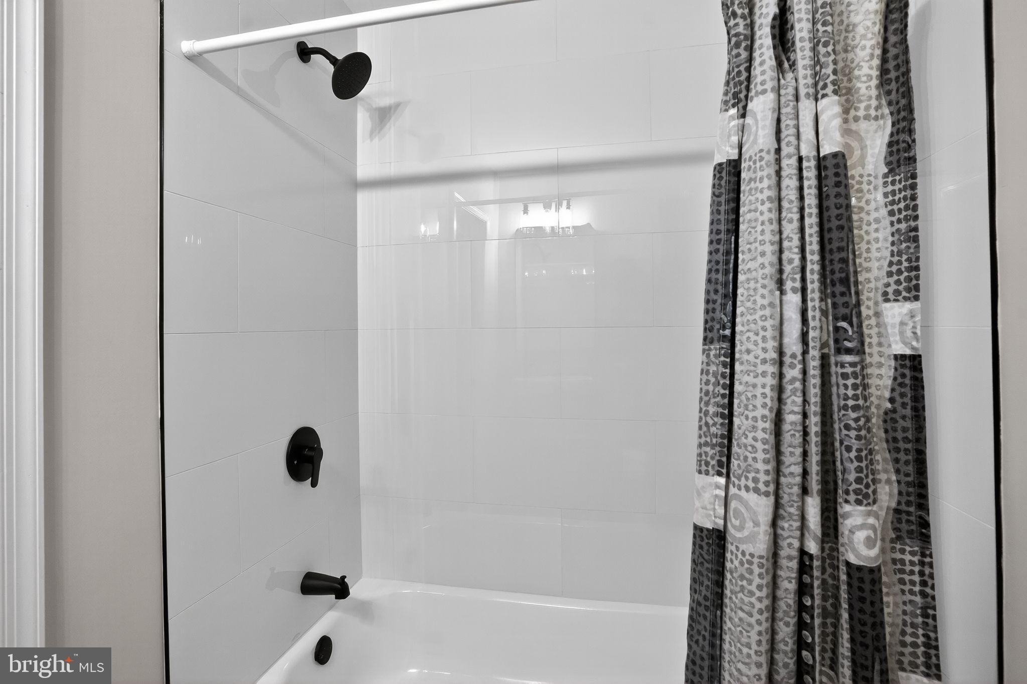 MILL CREEK - Residential