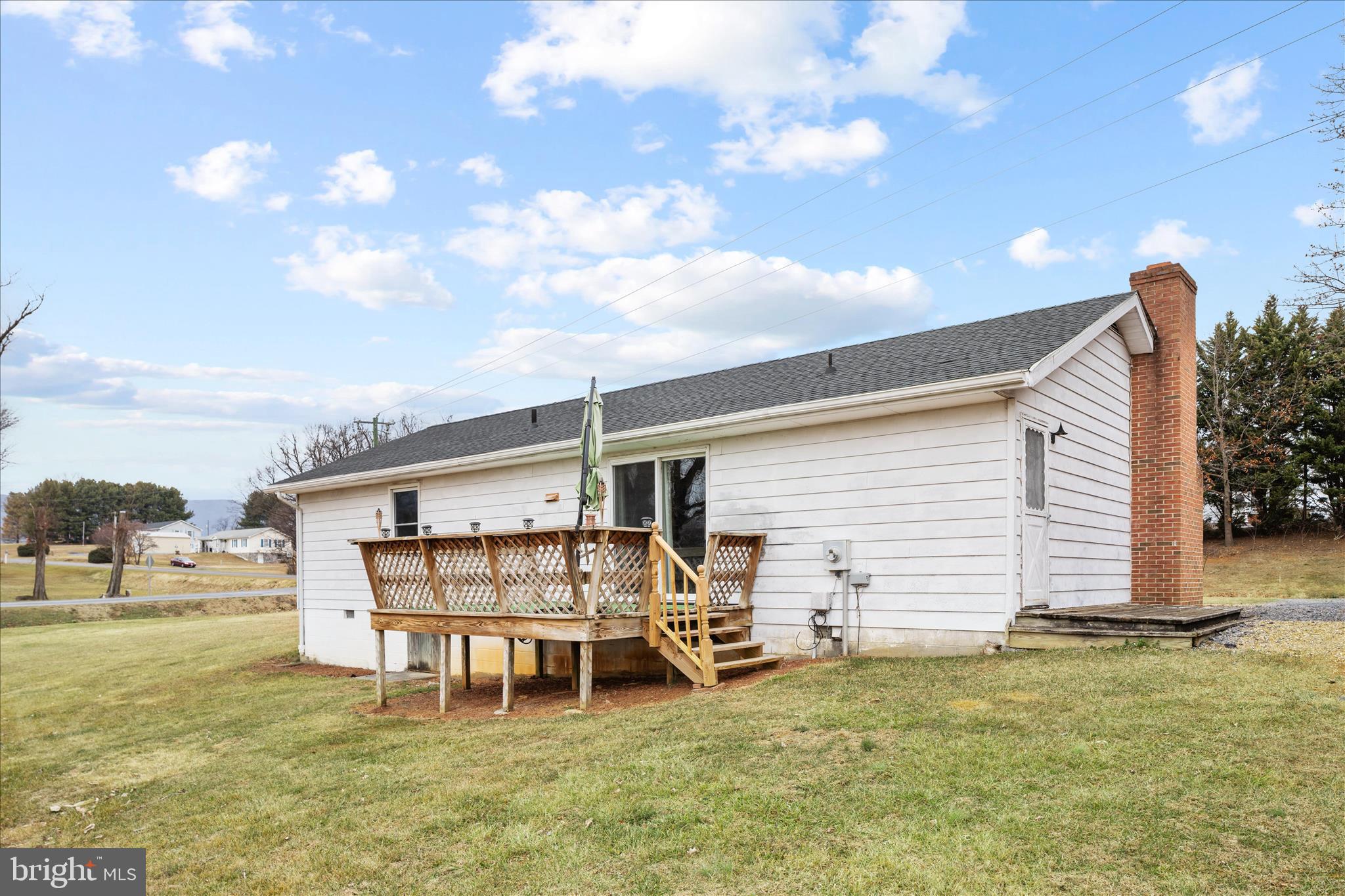 STONEWALL - Residential