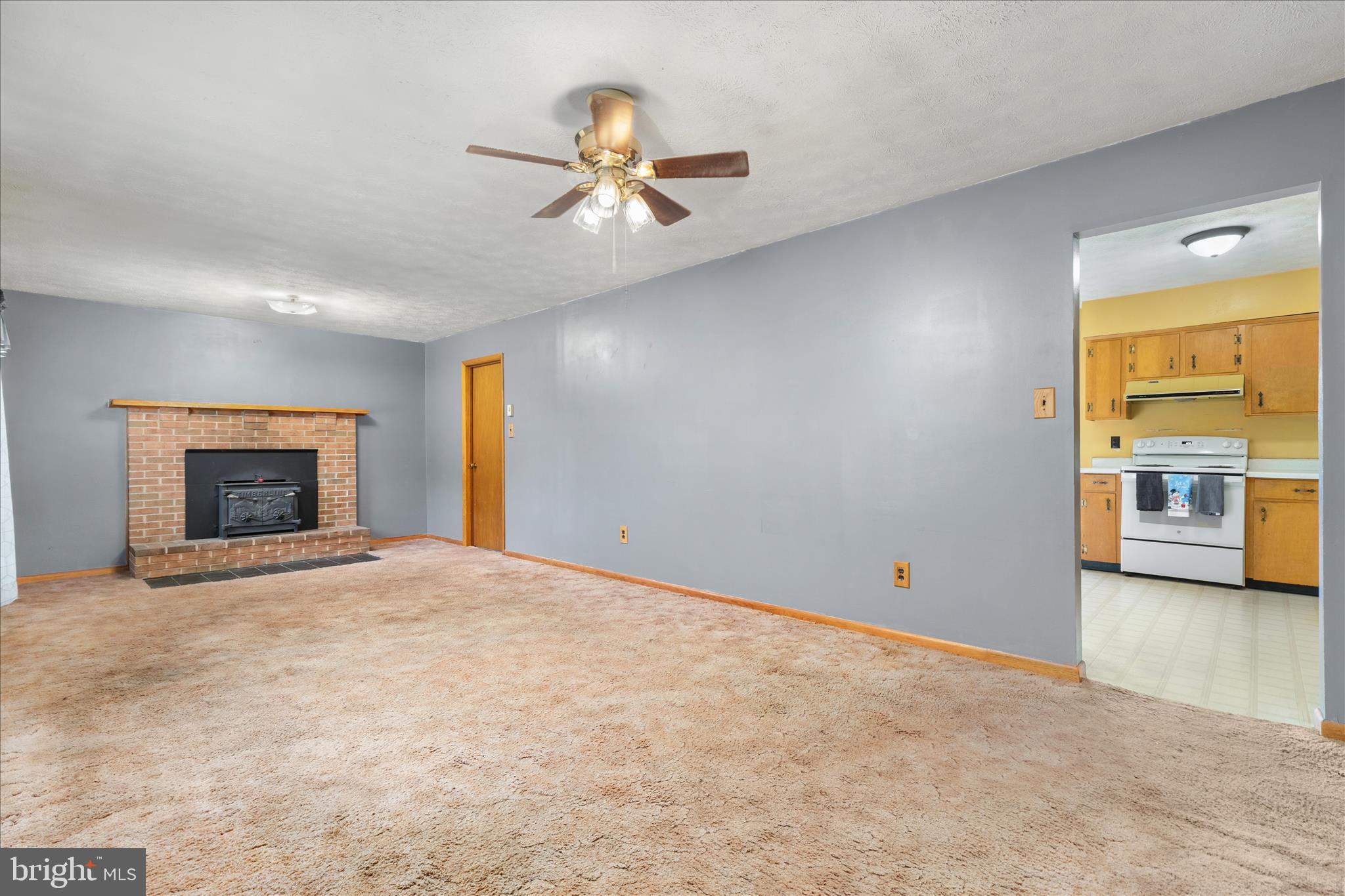 STONEWALL - Residential