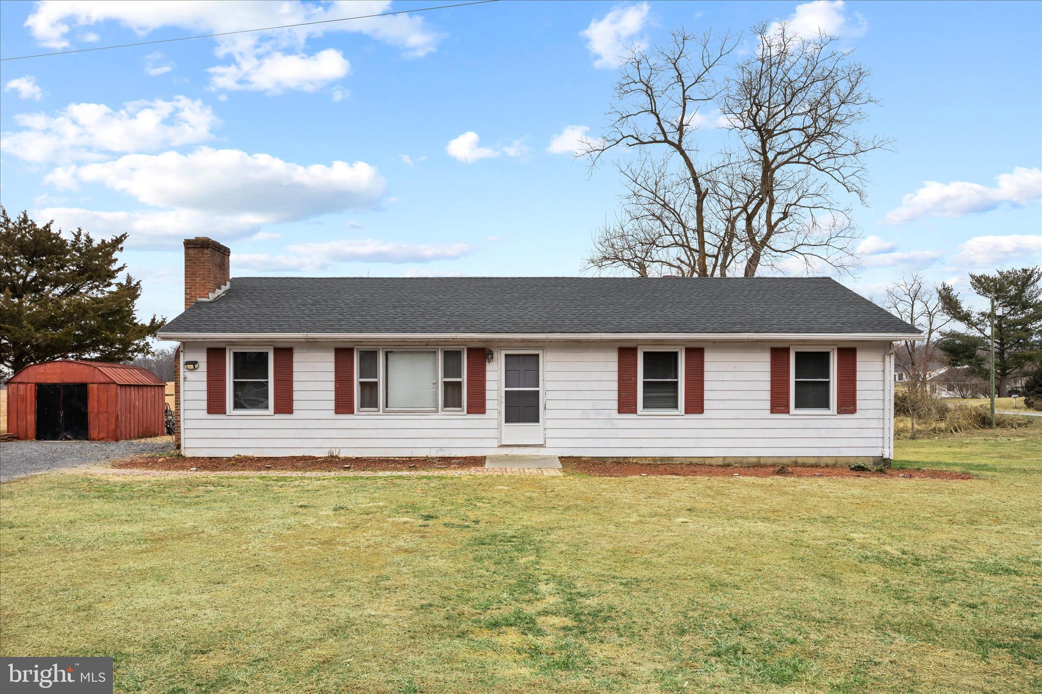 STONEWALL - Residential