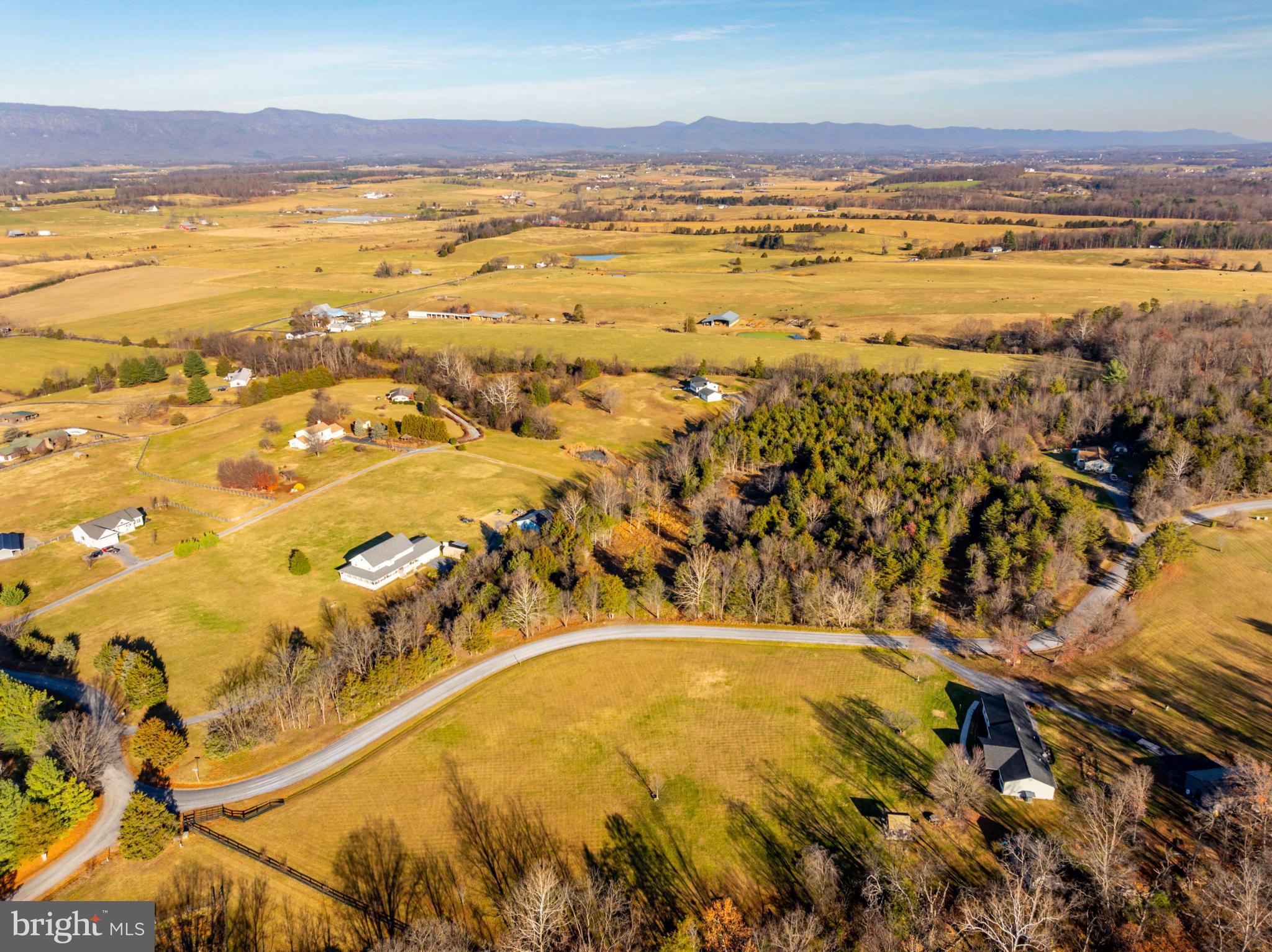 HARPER VALLEY - Land