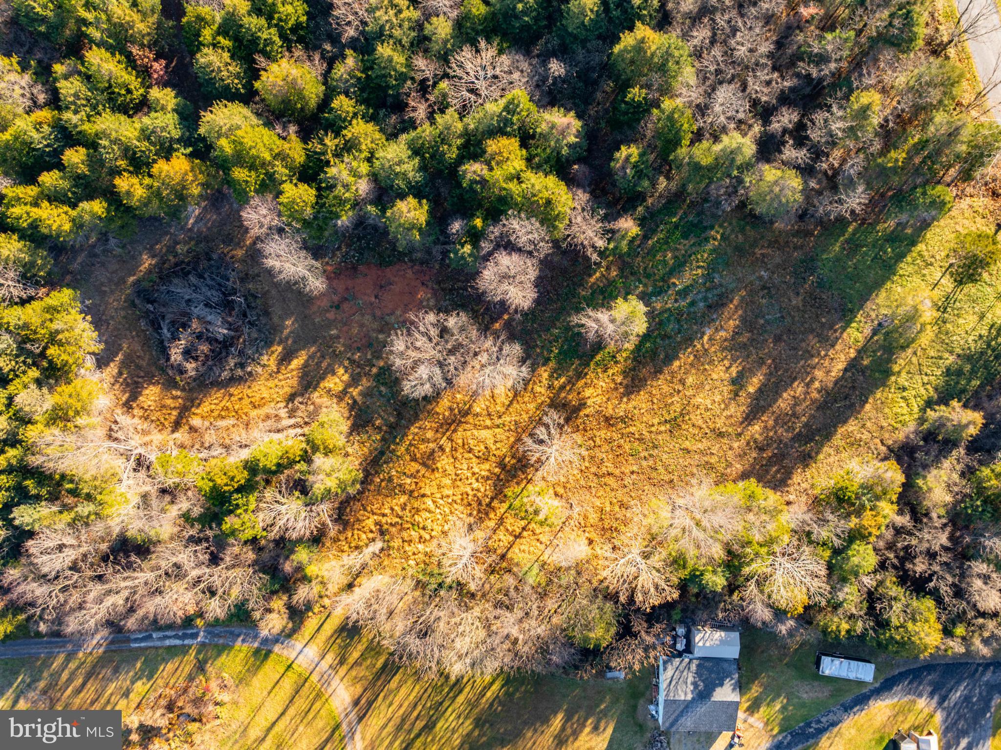 HARPER VALLEY - Land