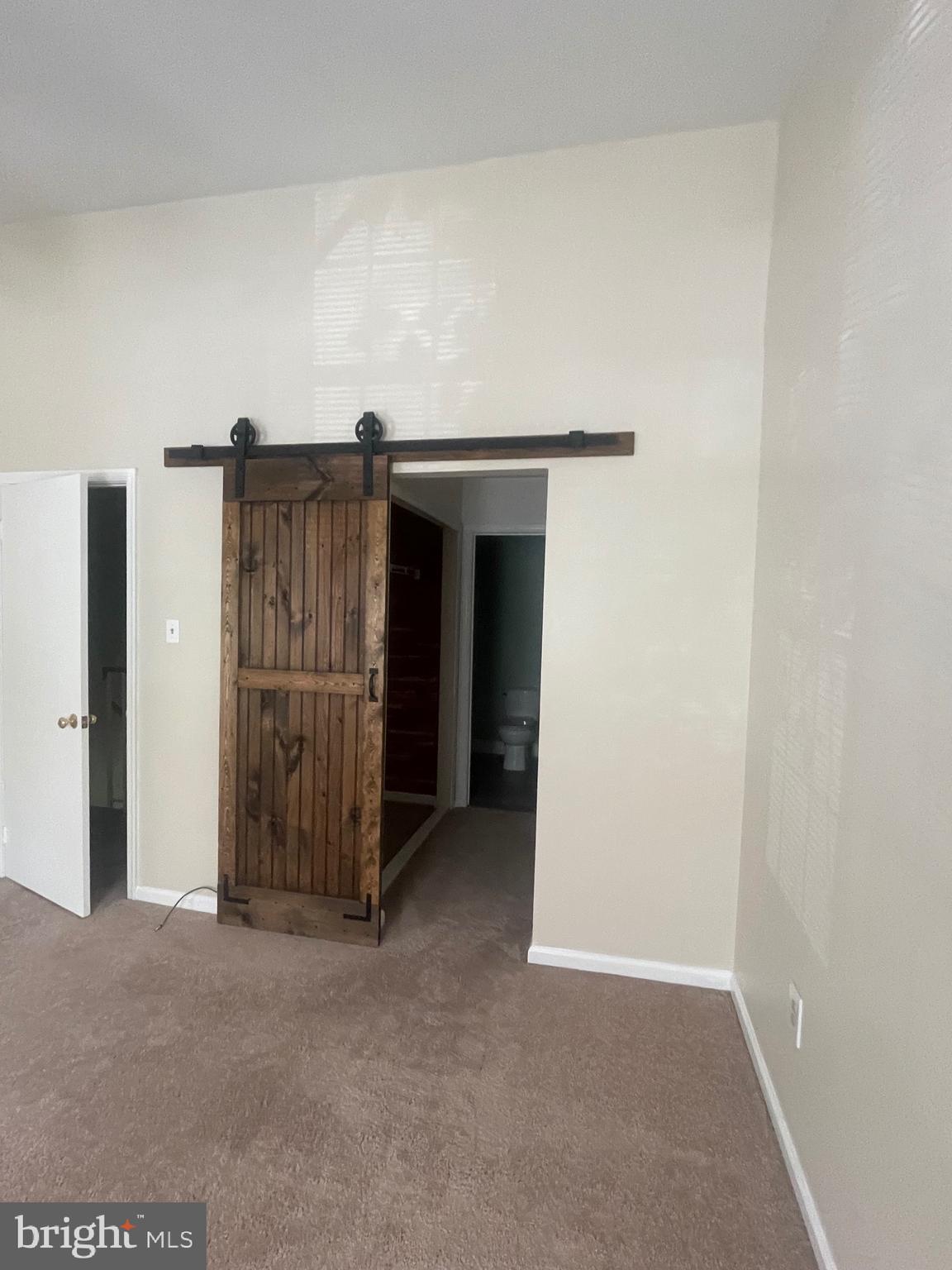 SILVER SPRING - Residential Lease