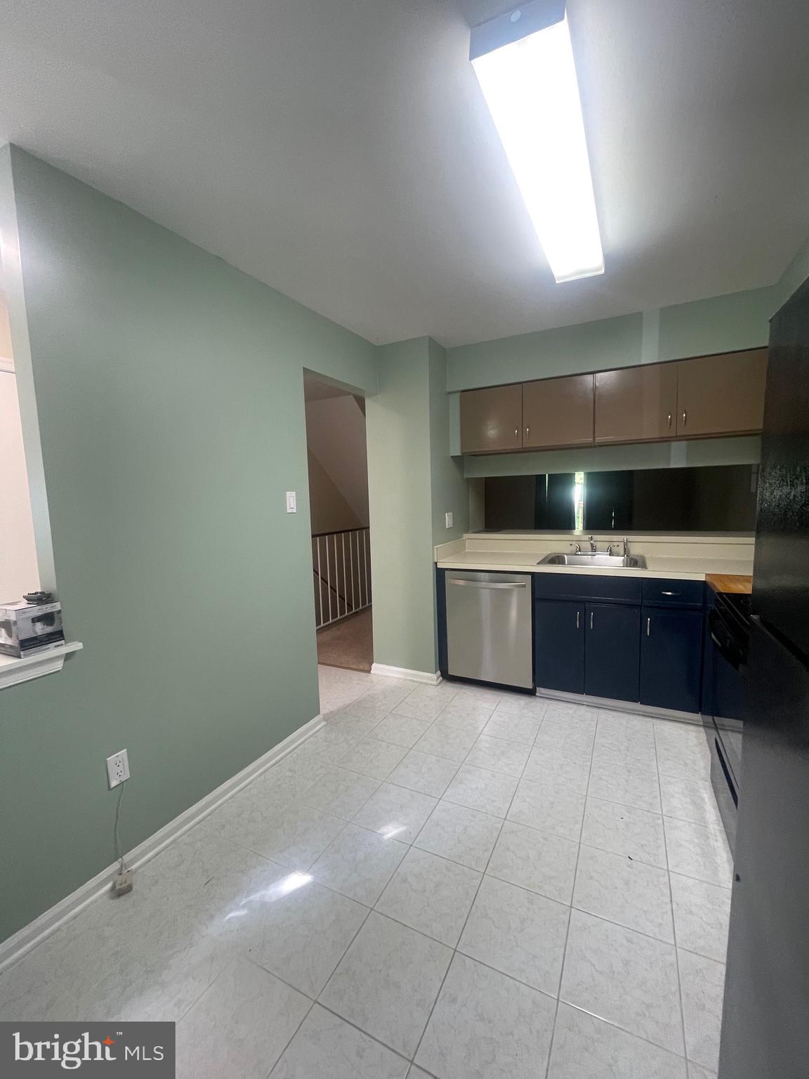 SILVER SPRING - Residential Lease