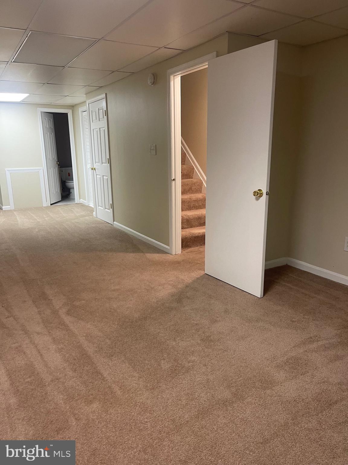 SILVER SPRING - Residential Lease