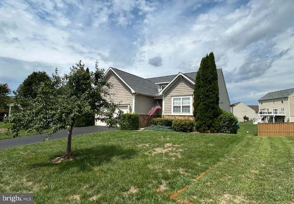 Photo of 103 Ivy Hill Court, STEPHENS CITY, VA 22655 (MLS # VAFV2044404)