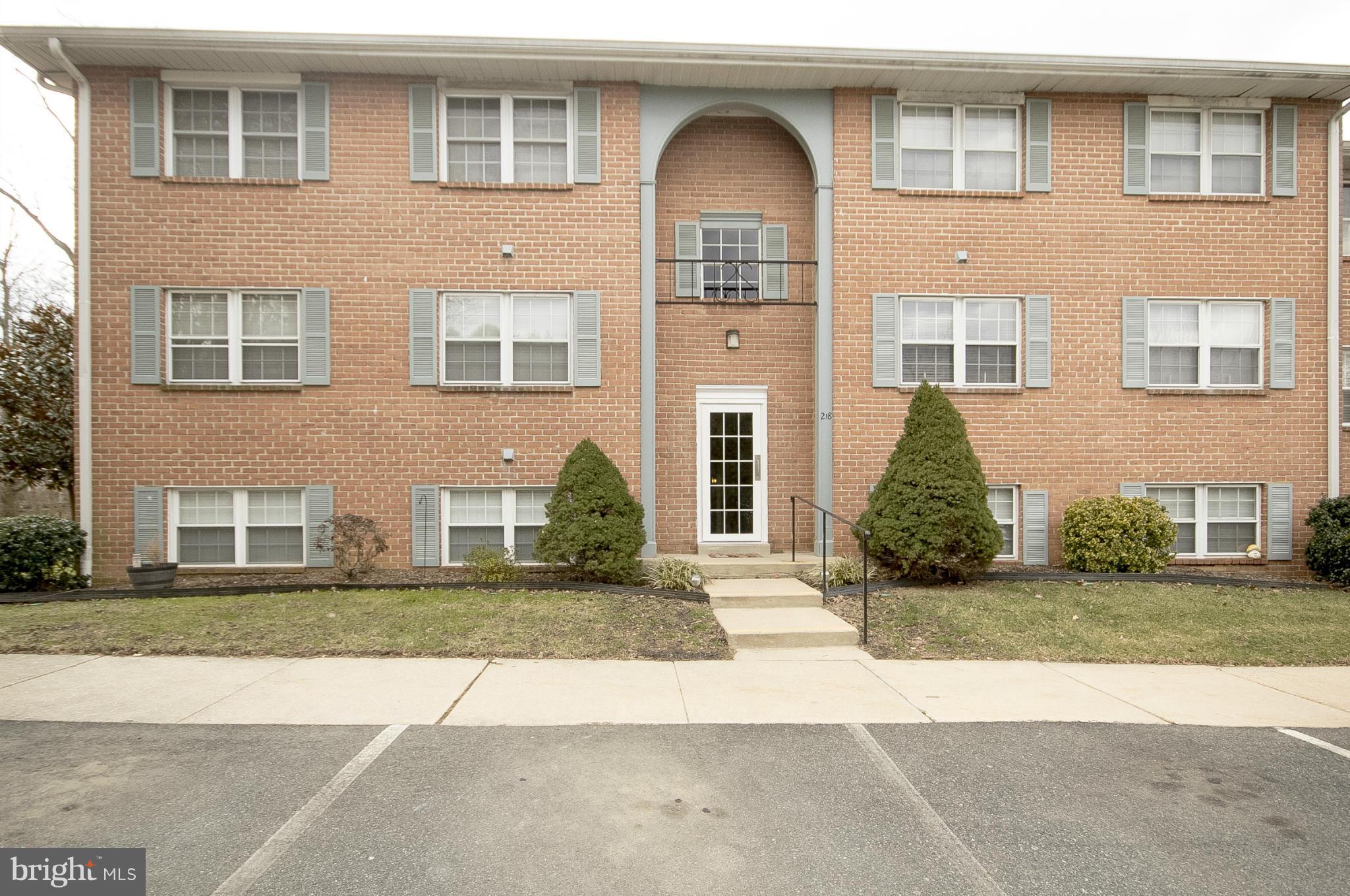 2 BEDROOM 1 BATH FIRST FLOOR REAR UNIT CONVENIENTLY LOCATED IN HICKORY HILLS! EASY TO SHOW! UPDATED BATHROOM AND SOME APPLIANCES HAVE BEEN UPDATED AS WELL. NEWER CARPET & KITCHEN FLOORING TOO! CHECK OUT THE PHOTOS! THIS IS NOT FHA APPROVED!
