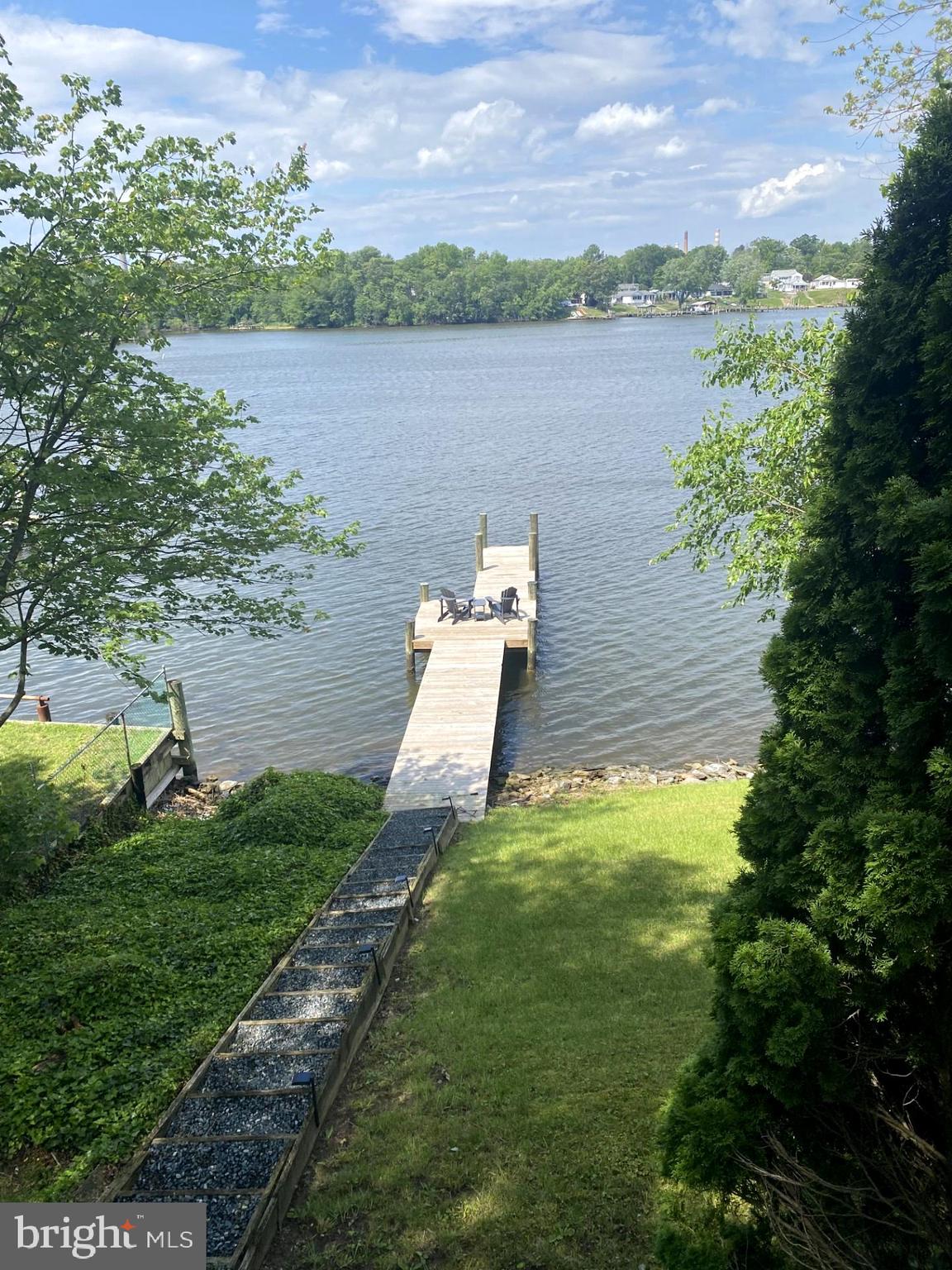 ALTOONA BEACH - Residential