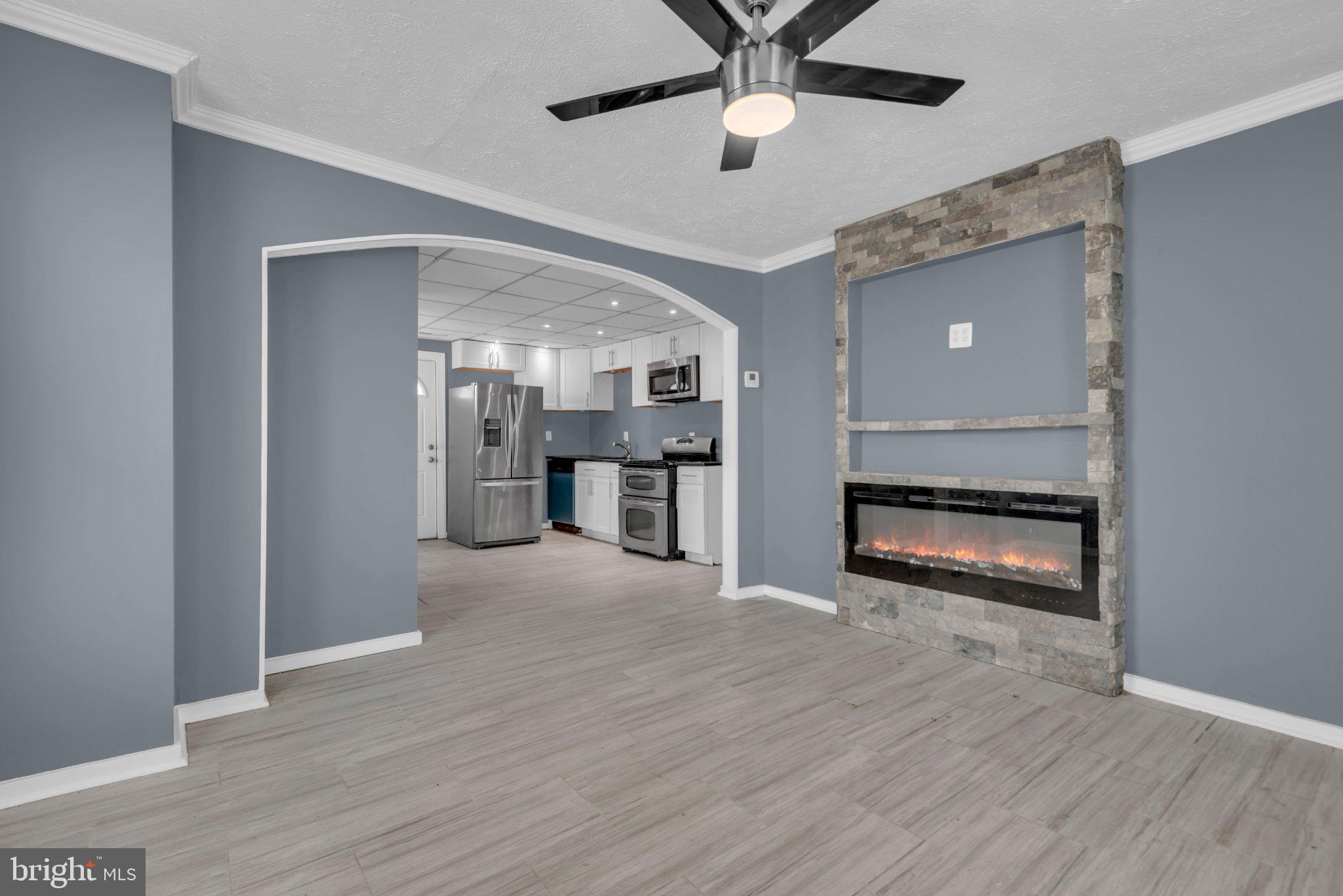 4113 GRACE COURT