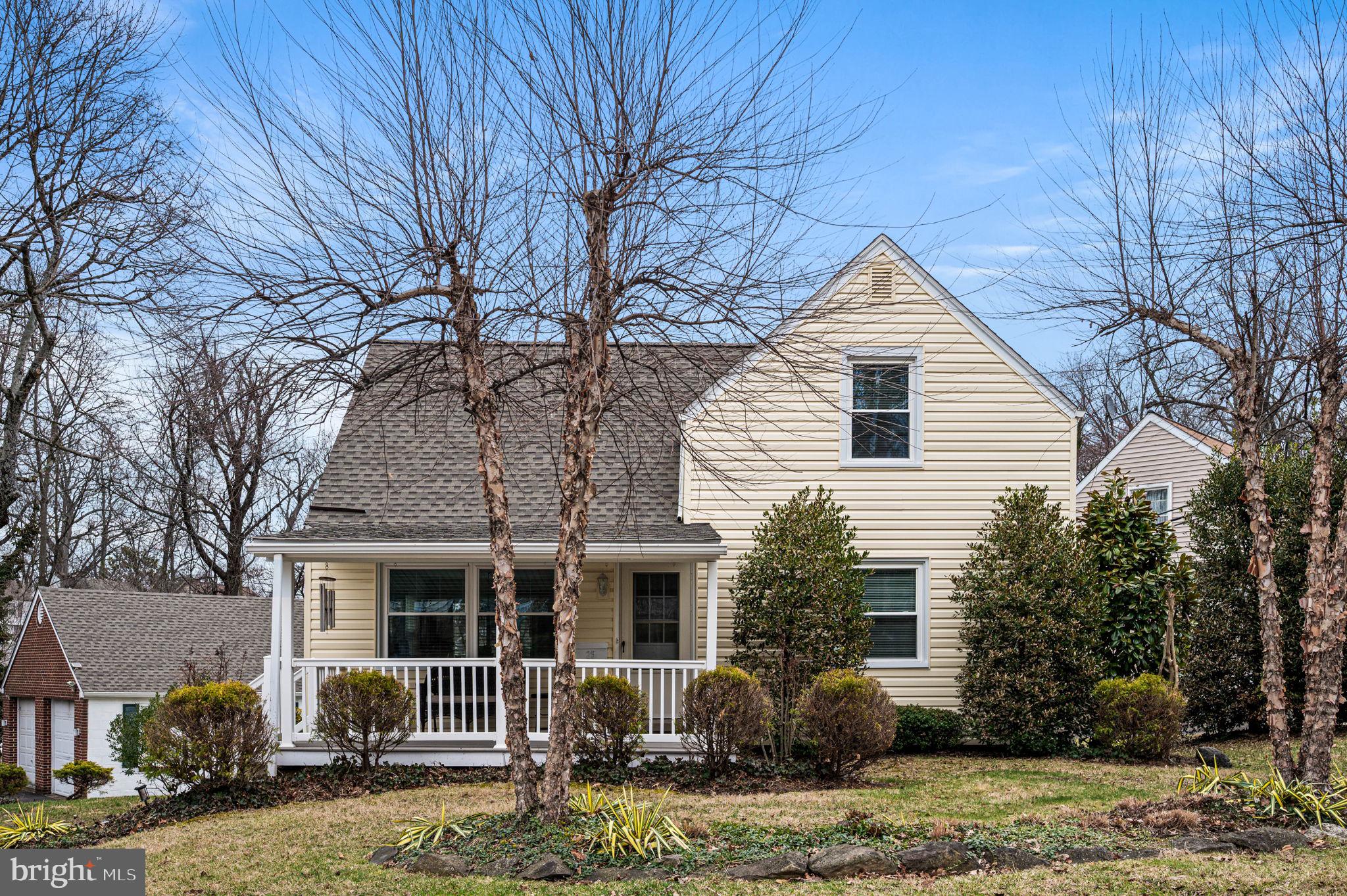 BERWYN VILLAGE - Residential