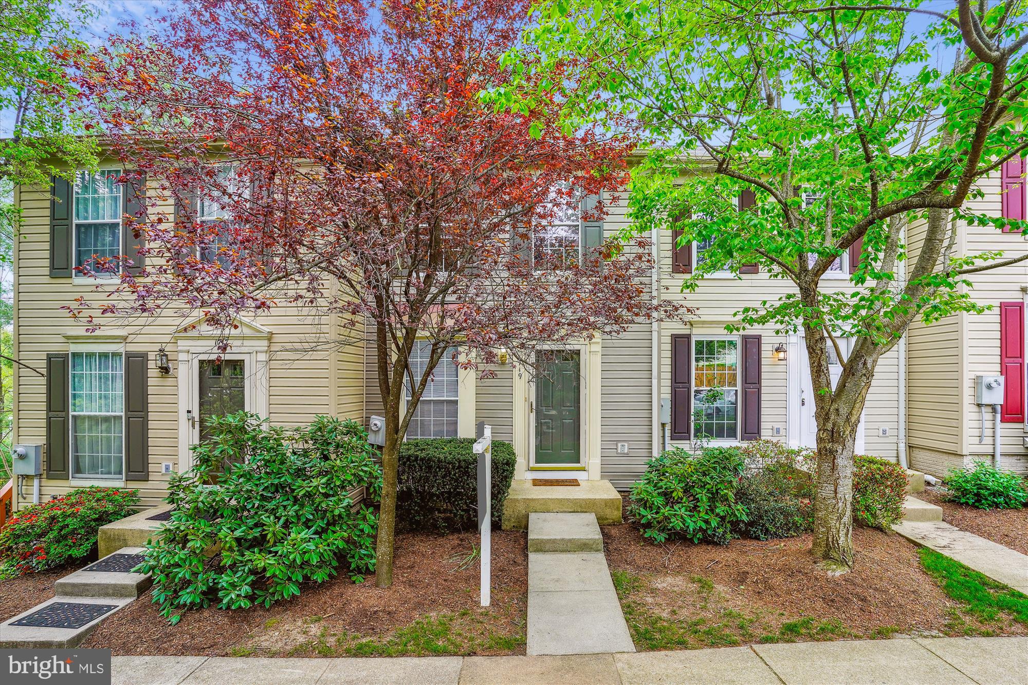 DEVILS REACH CONDOS - Residential