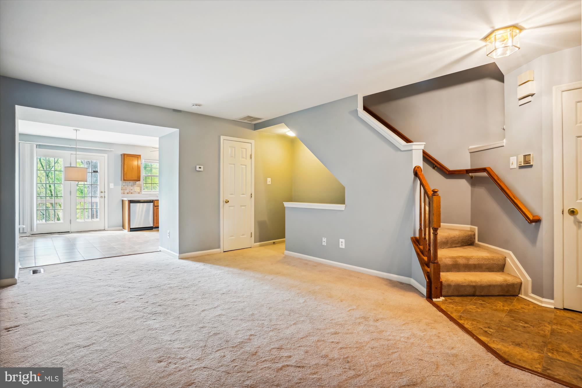 DEVILS REACH CONDOS - Residential