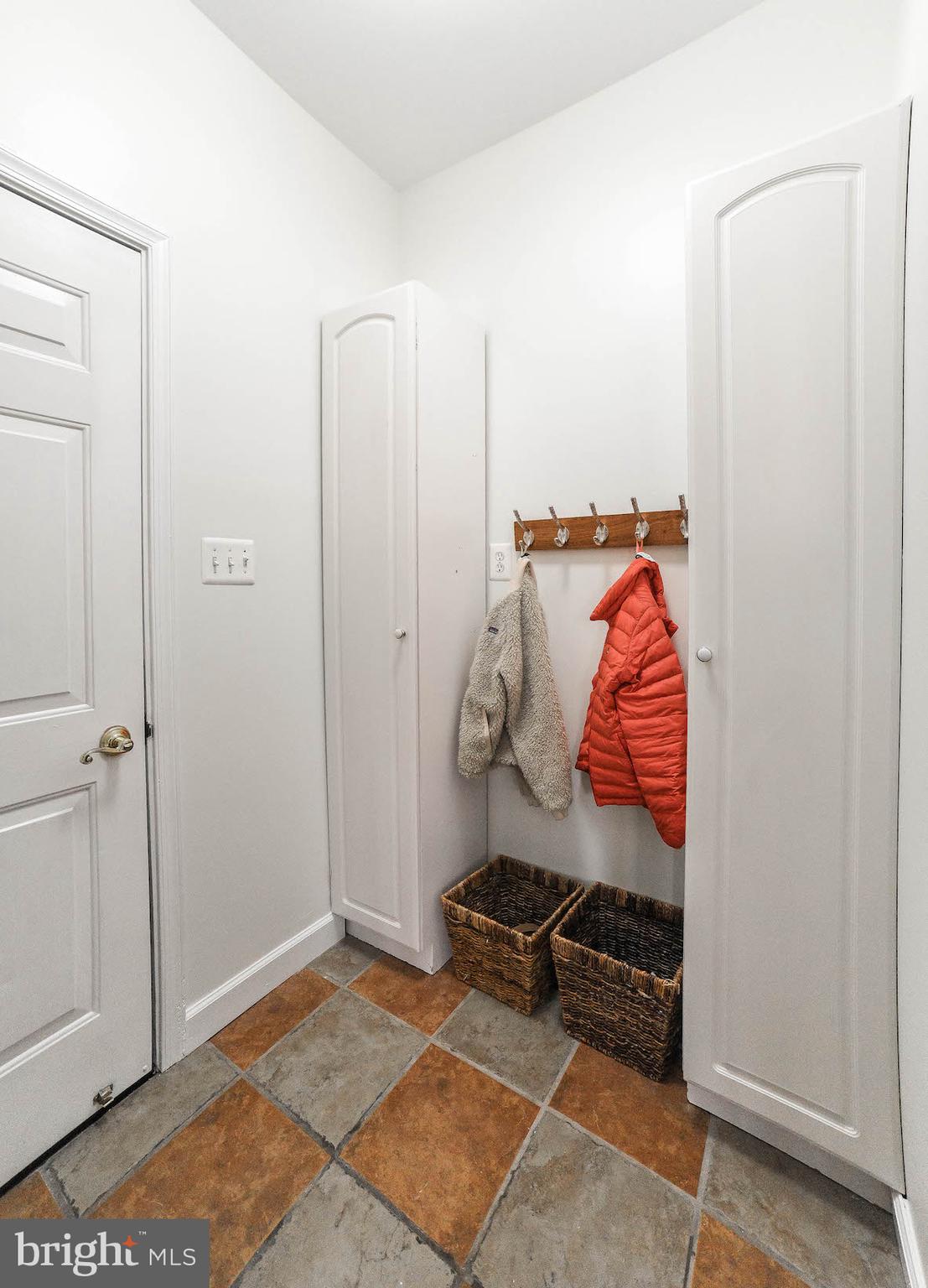 AVENMAR - Residential