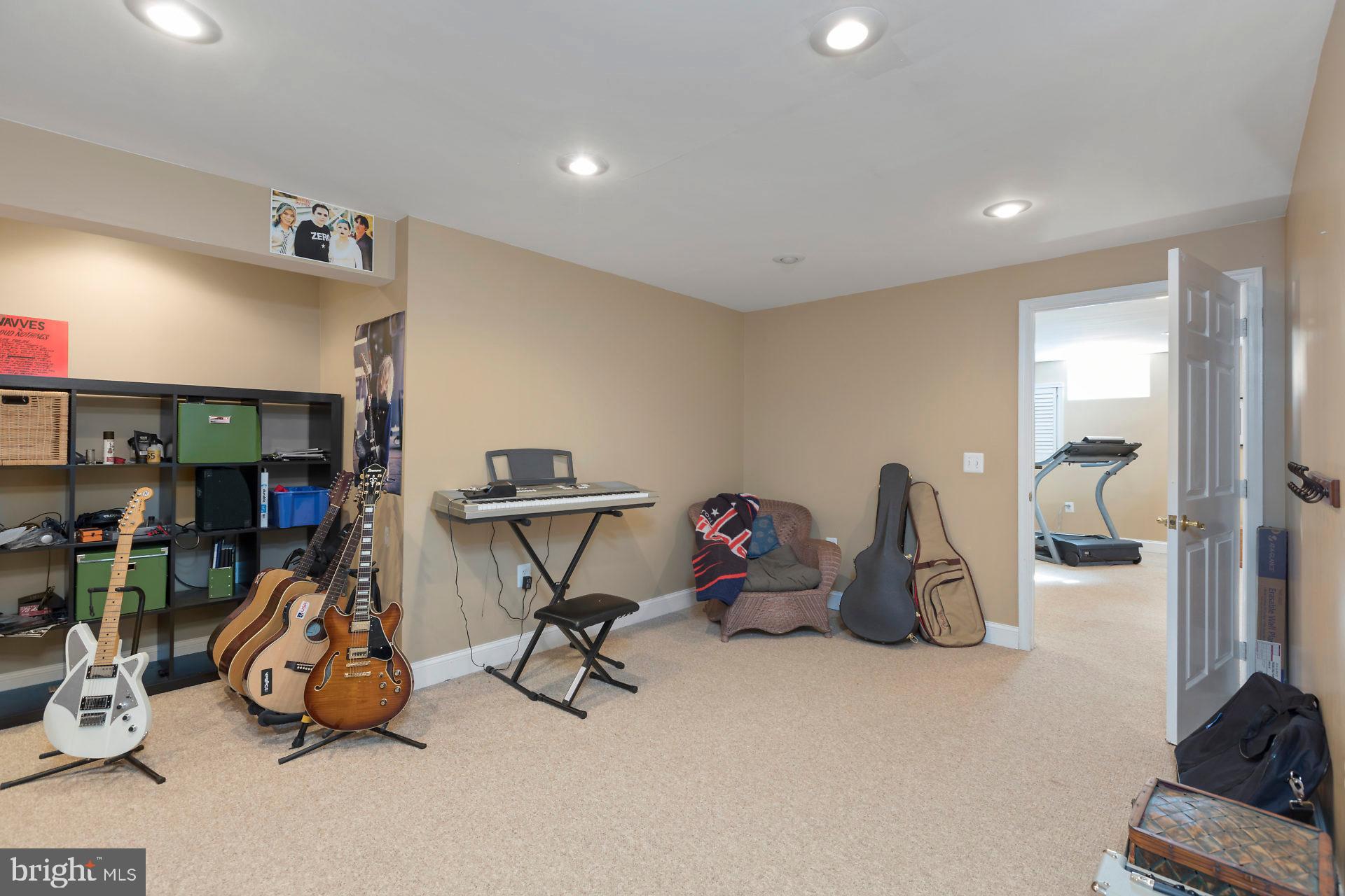 AVENMAR - Residential