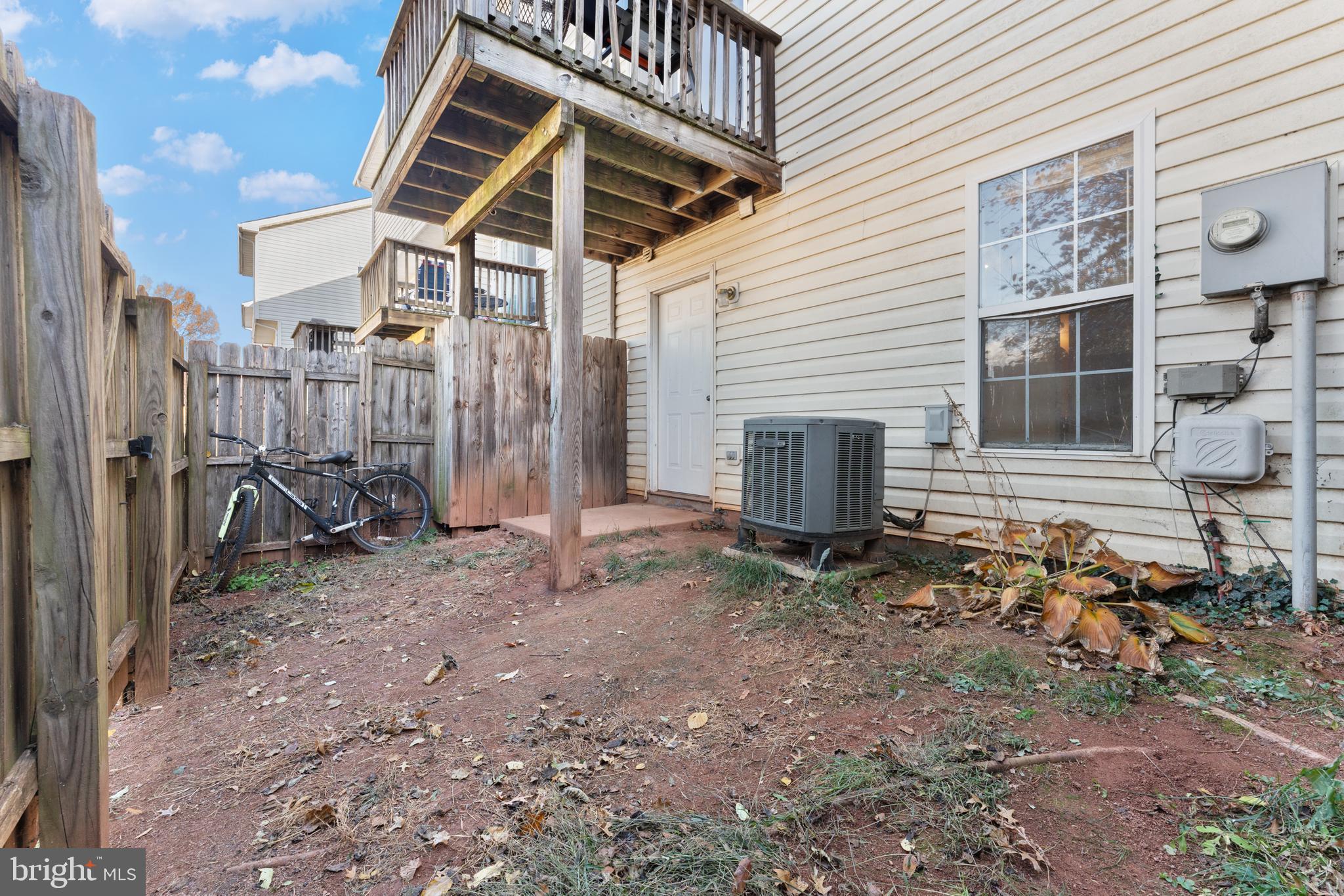 RED OAKS - Residential