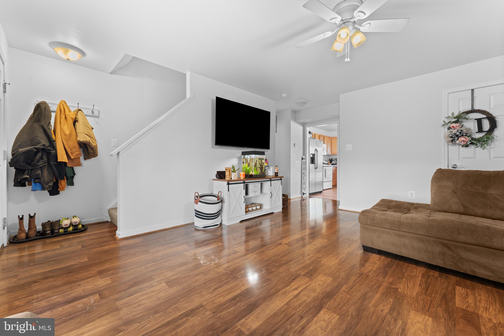 RED OAKS - Residential