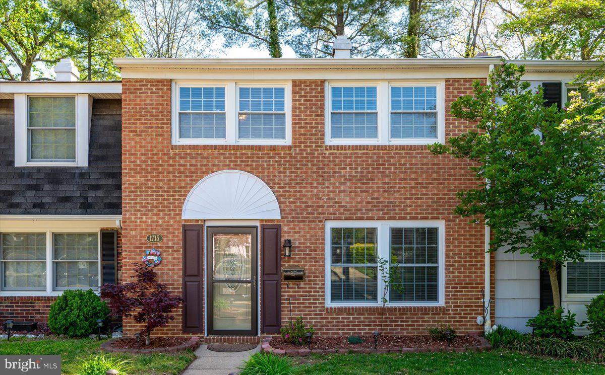 Welcome home to this freshly updated 3-bedroom, 1.5-bath townhome located in the sought-after Crofton Parkway. With over 1,400 square feet of living space, this home offers a comfortable and functional layout perfect for daily living. Inside, you’ll find fresh paint throughout and spacious rooms with plenty of natural light. The main level includes a large living area, separate dining space, and an efficient kitchen. Upstairs, three well-sized bedrooms and a full bath provide ample room for rest, work, or study. Enjoy the convenience of being close to Waugh Chapel Village, with shopping, dining, and entertainment options just minutes away—including Wegmans, Target, and more. You’re also within walking distance of local schools and have easy access to major commuter routes, Fort Meade, Annapolis, and the Baltimore/DC corridor. Available now—don’t miss your chance to lease this ideally located Crofton home!