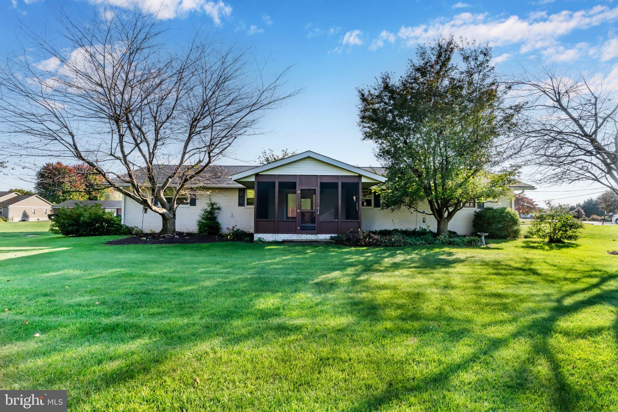 1495 LINMAR DRIVE
