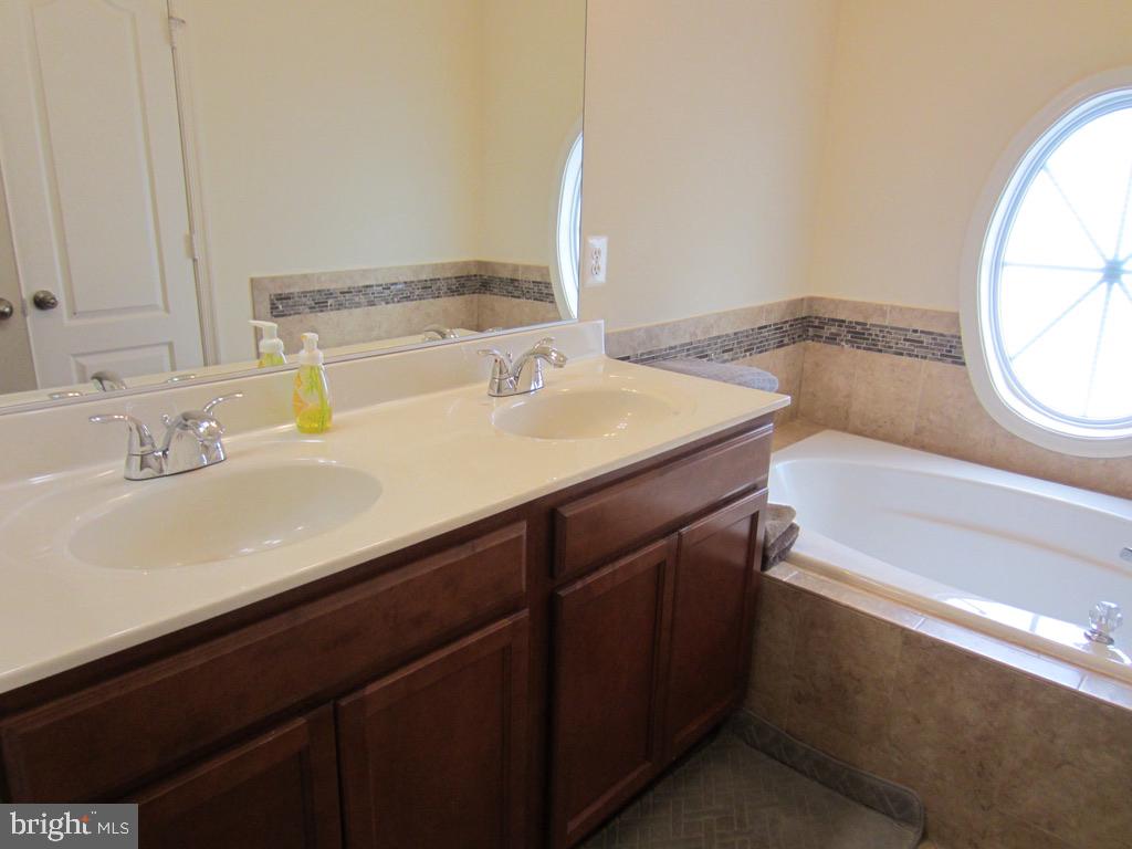 POTOMAC HIGHLANDS - Residential