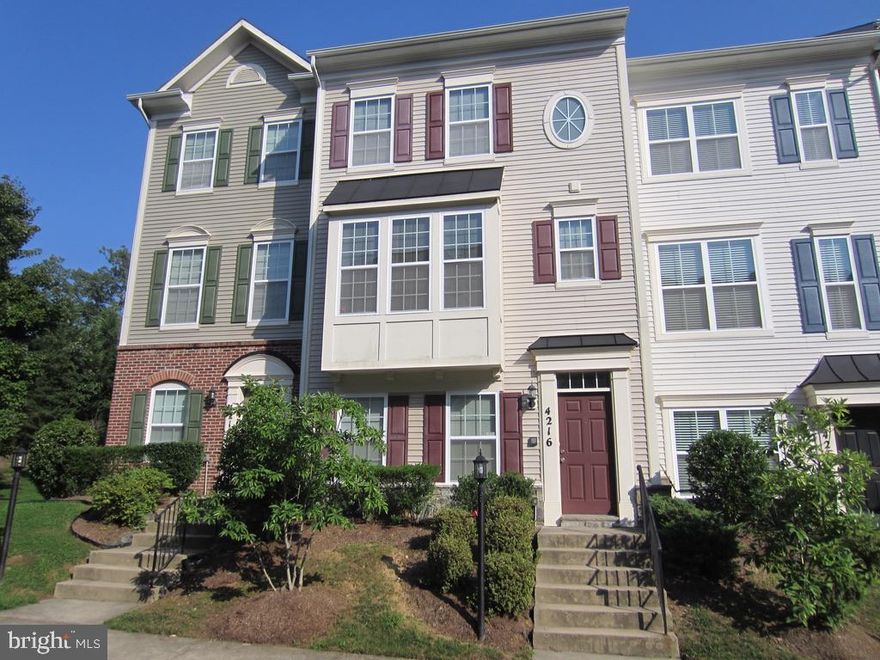 You will feel right at home in this lovely condo style townhouse! This property features gleaming hardwood floors throughout the kitchen and living room areas which are great spaces for entertaining your family and guests. Eat-in kitchen with granite countertops, stainless appliances, and access to the large deck.  The master suite includes a cathedral ceiling, walk-in closet and master bath with soaking tub, walk-in shower, and double vanities. Cathedral ceilings and ceilings fans in the secondary bedrooms Laundry on the bedroom level. Two car garage with storage space and a two-car driveway.  All of this and it's convenient to I95, Quantico, shopping, and restaurants!