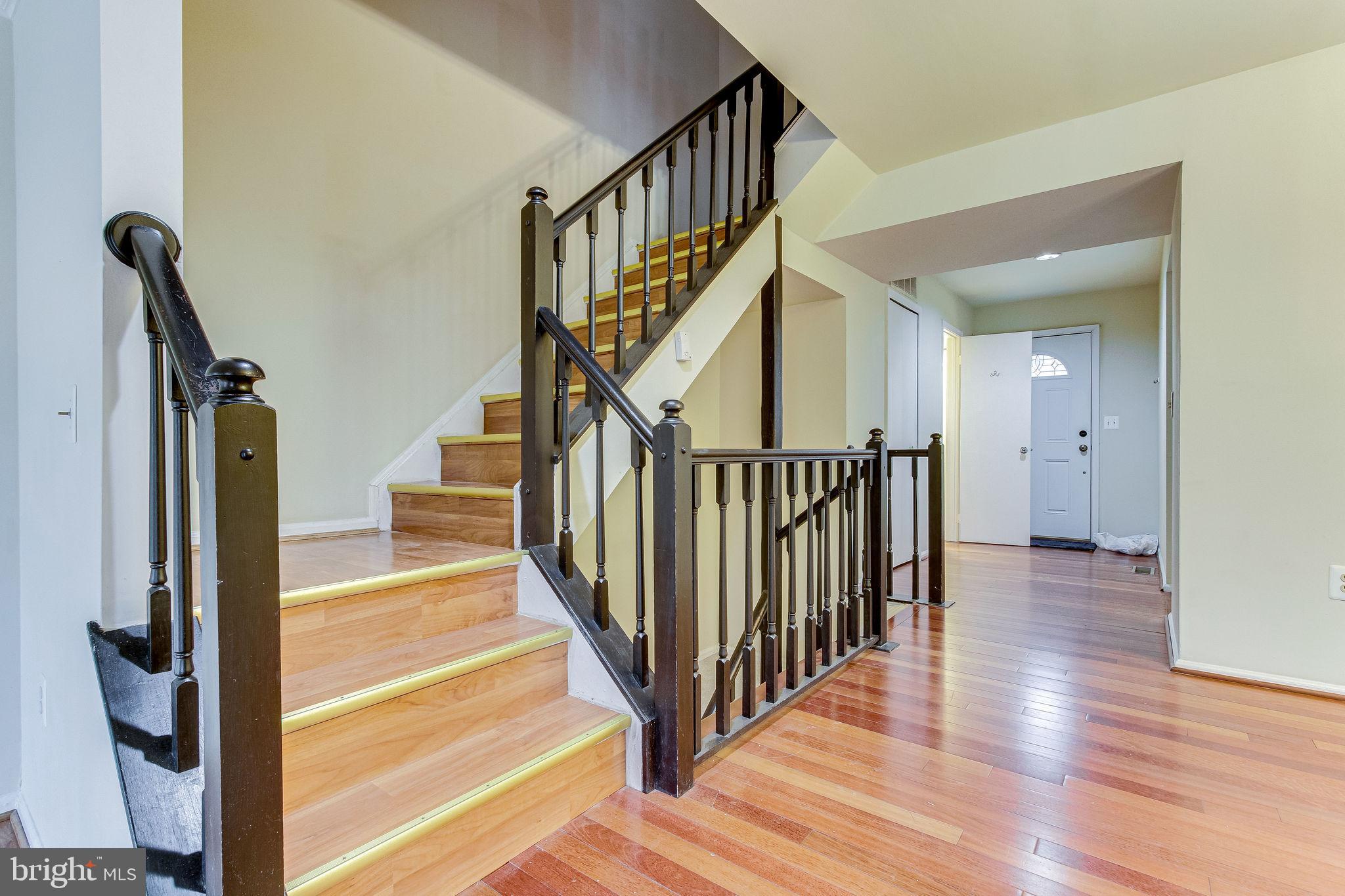 COUNTRYSIDE - Residential