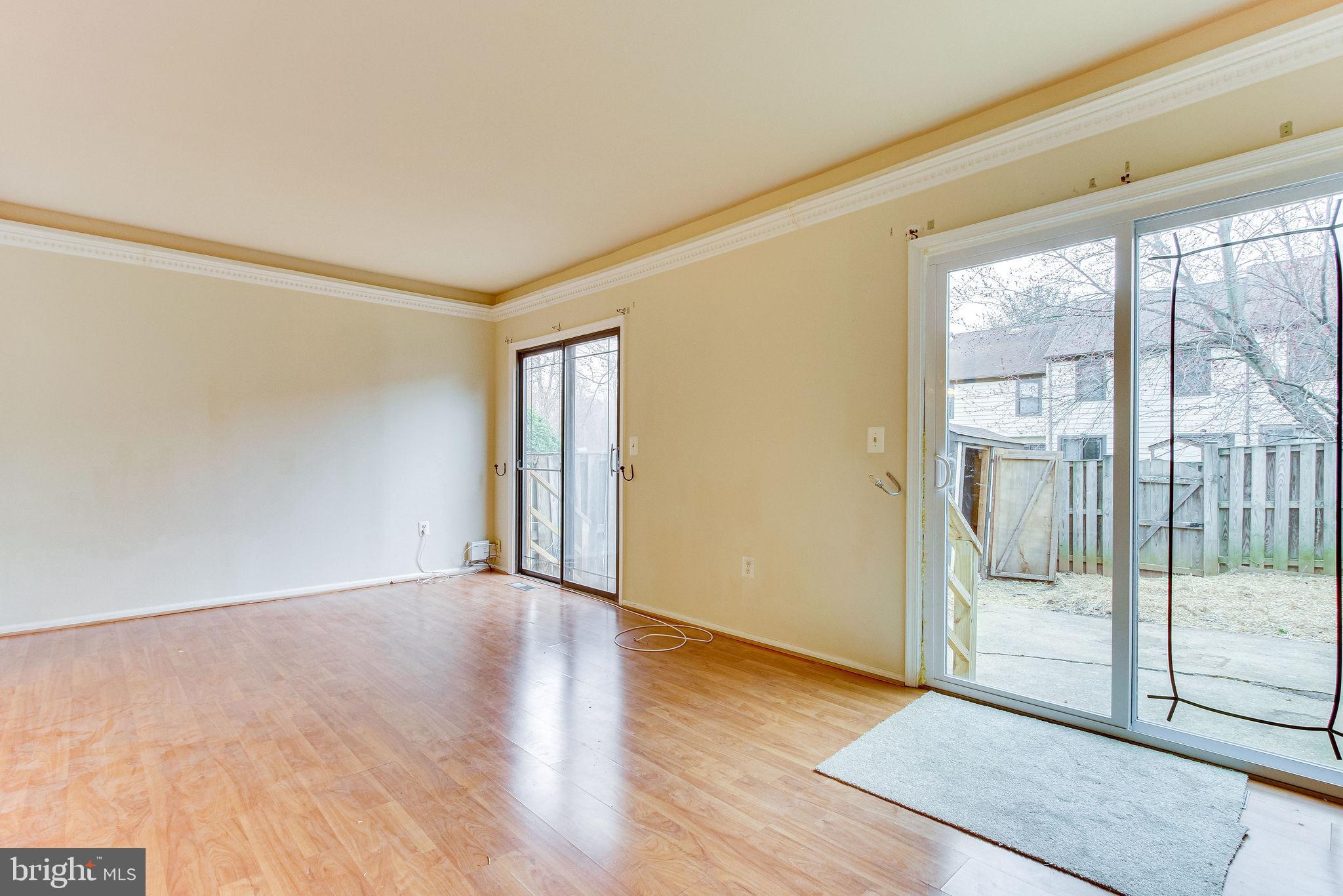 COUNTRYSIDE - Residential