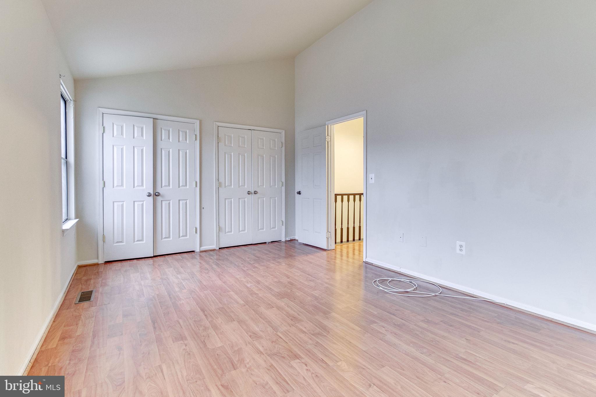 COUNTRYSIDE - Residential