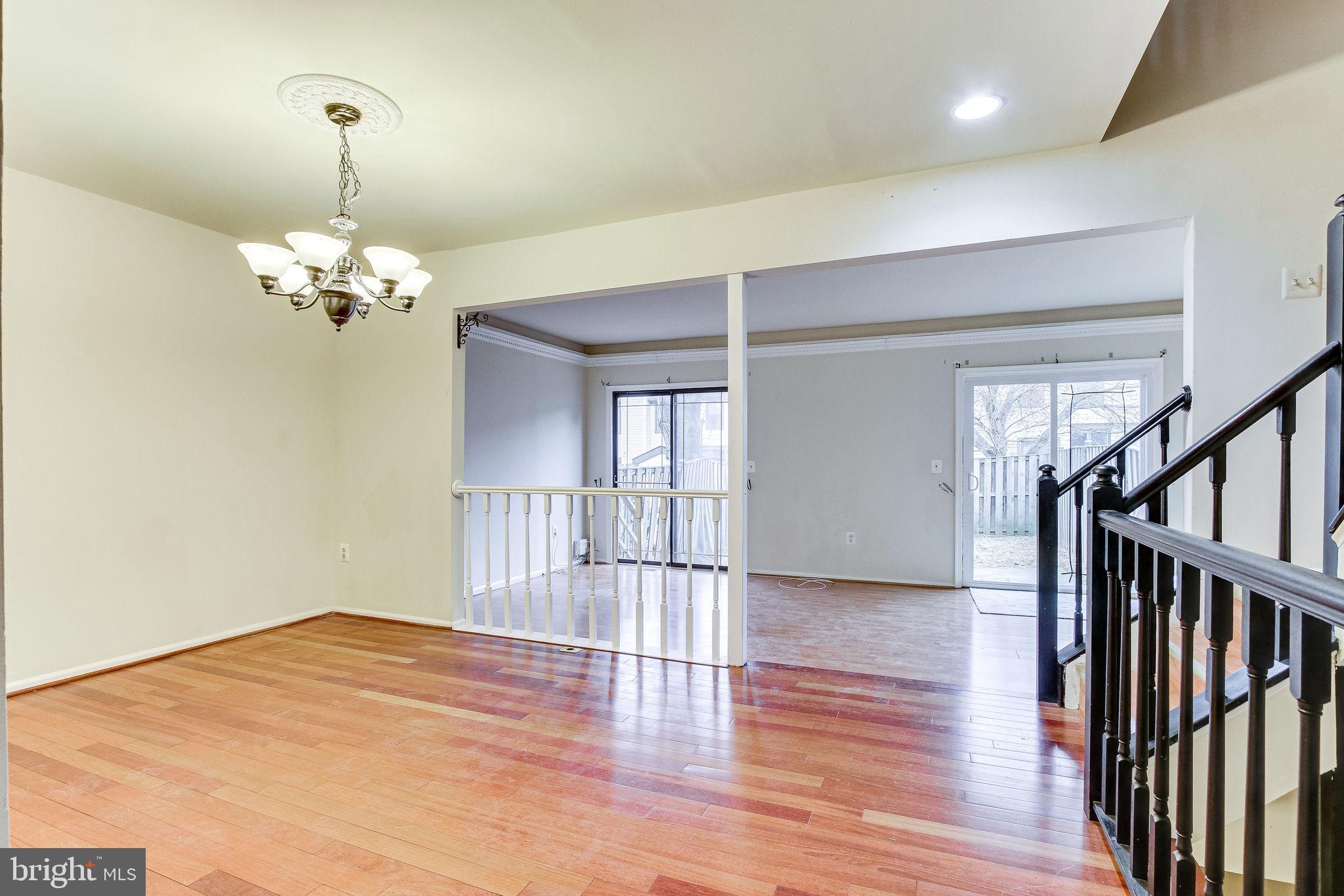 COUNTRYSIDE - Residential