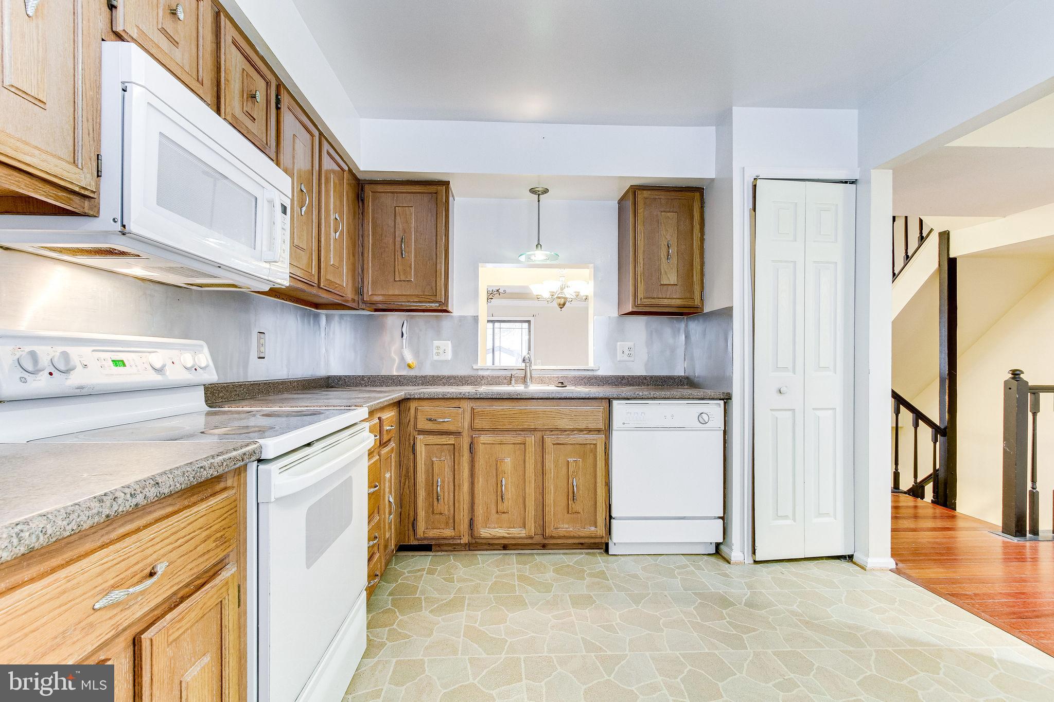 COUNTRYSIDE - Residential