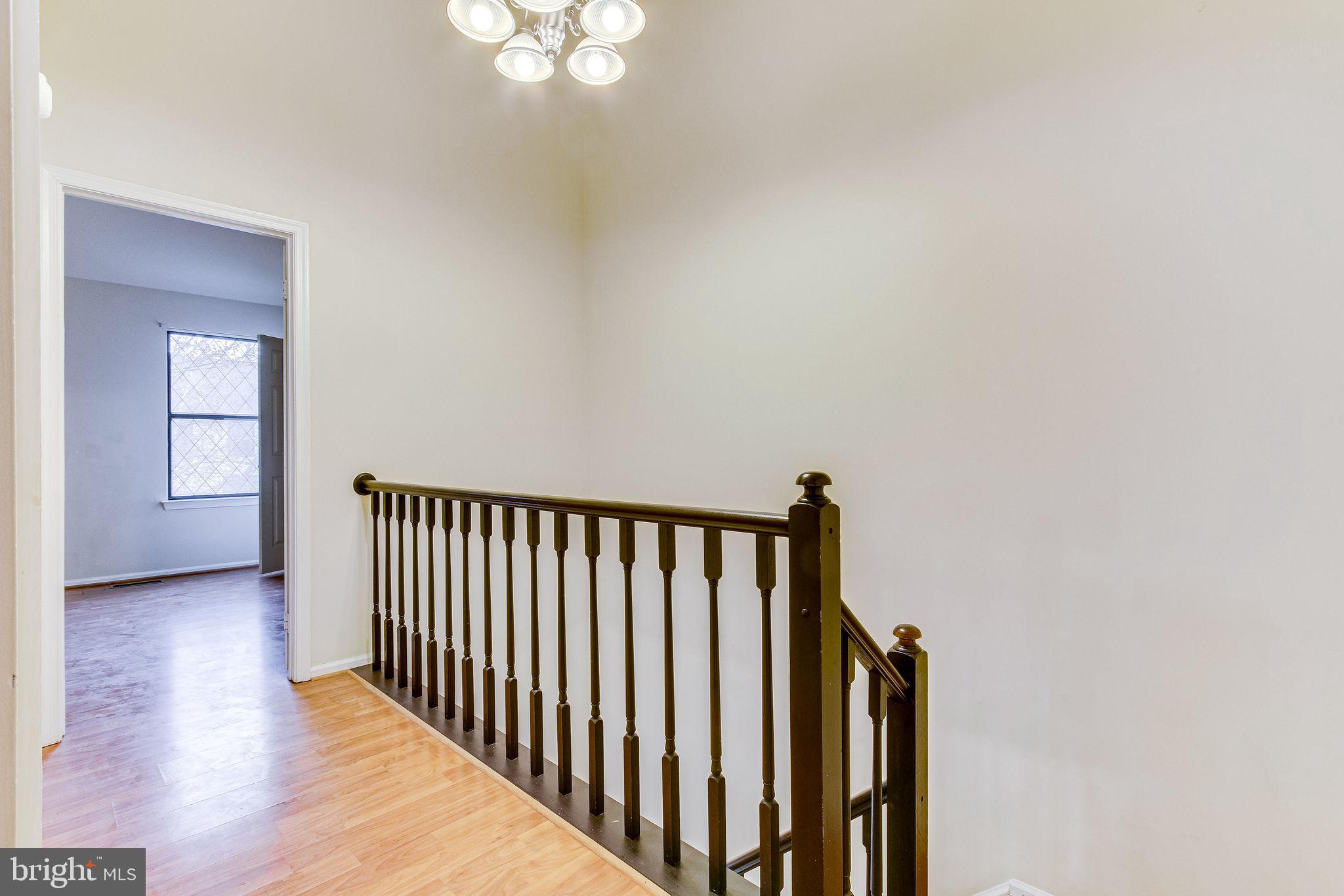 COUNTRYSIDE - Residential