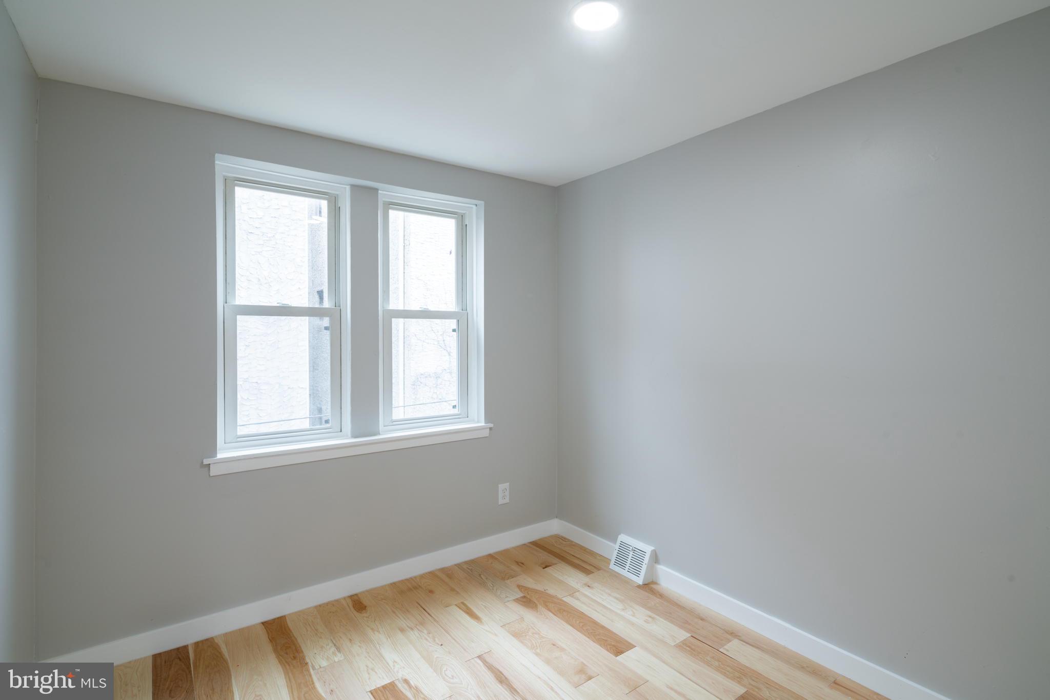 WHITMAN - Residential