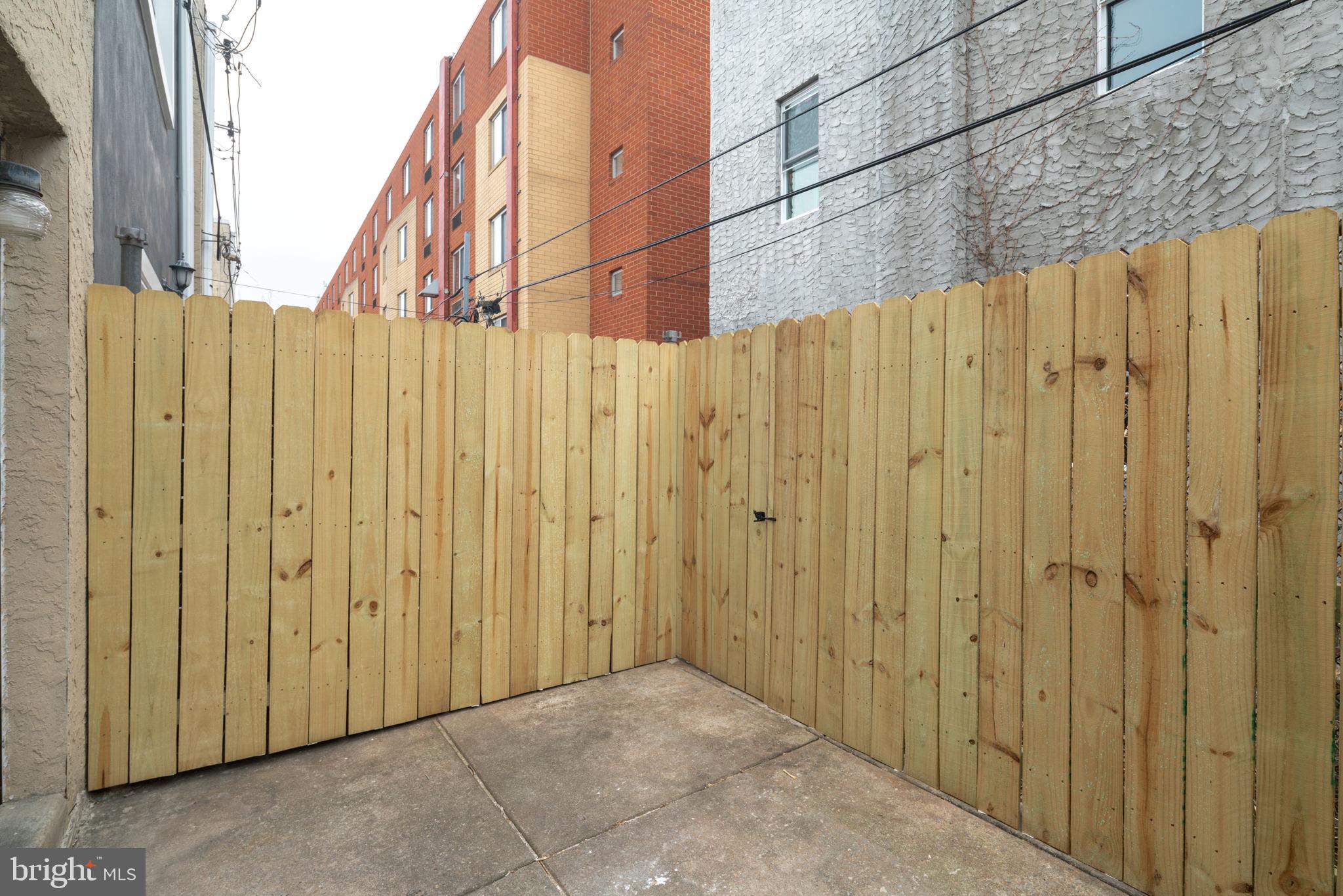 WHITMAN - Residential