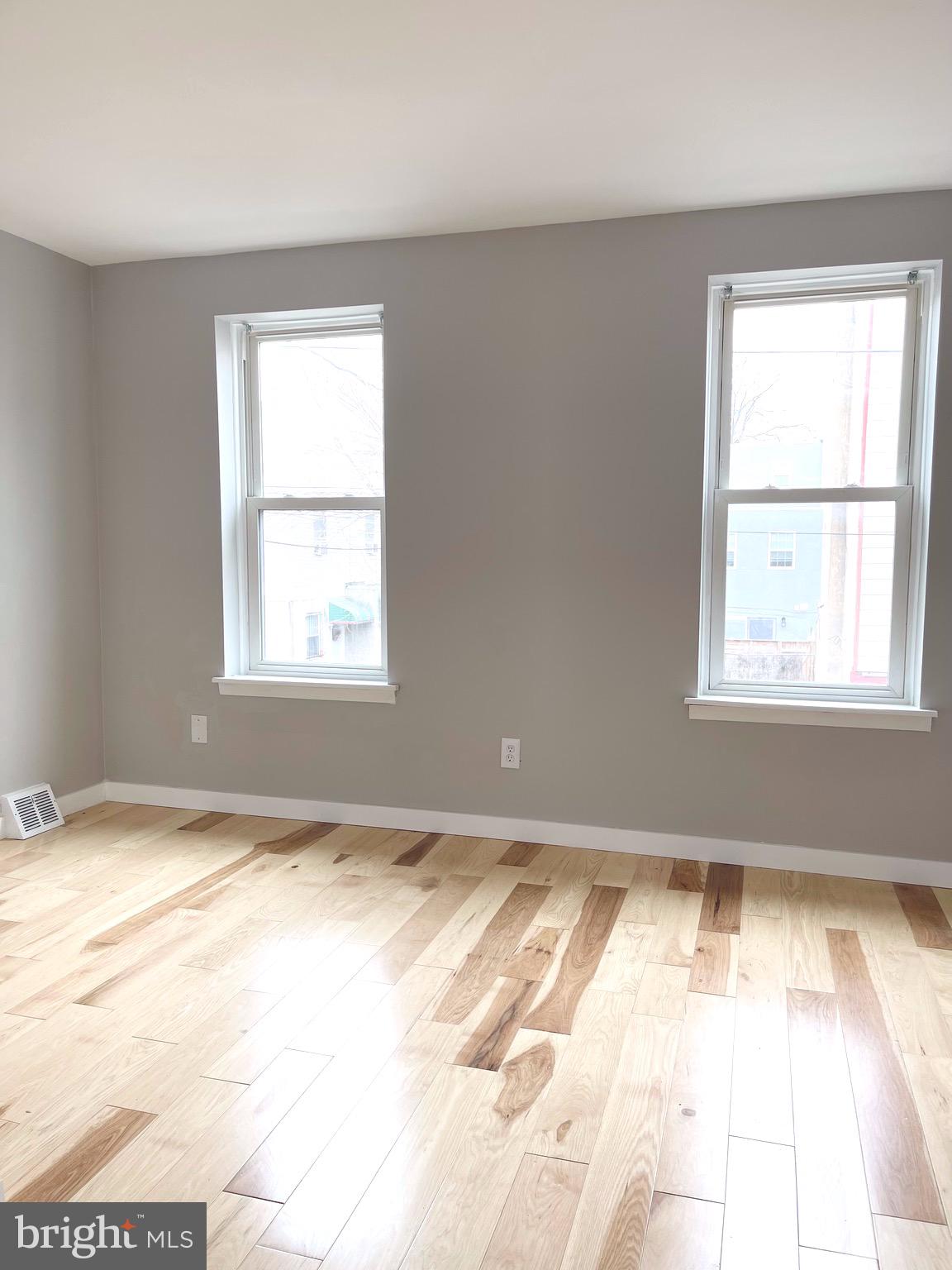 WHITMAN - Residential