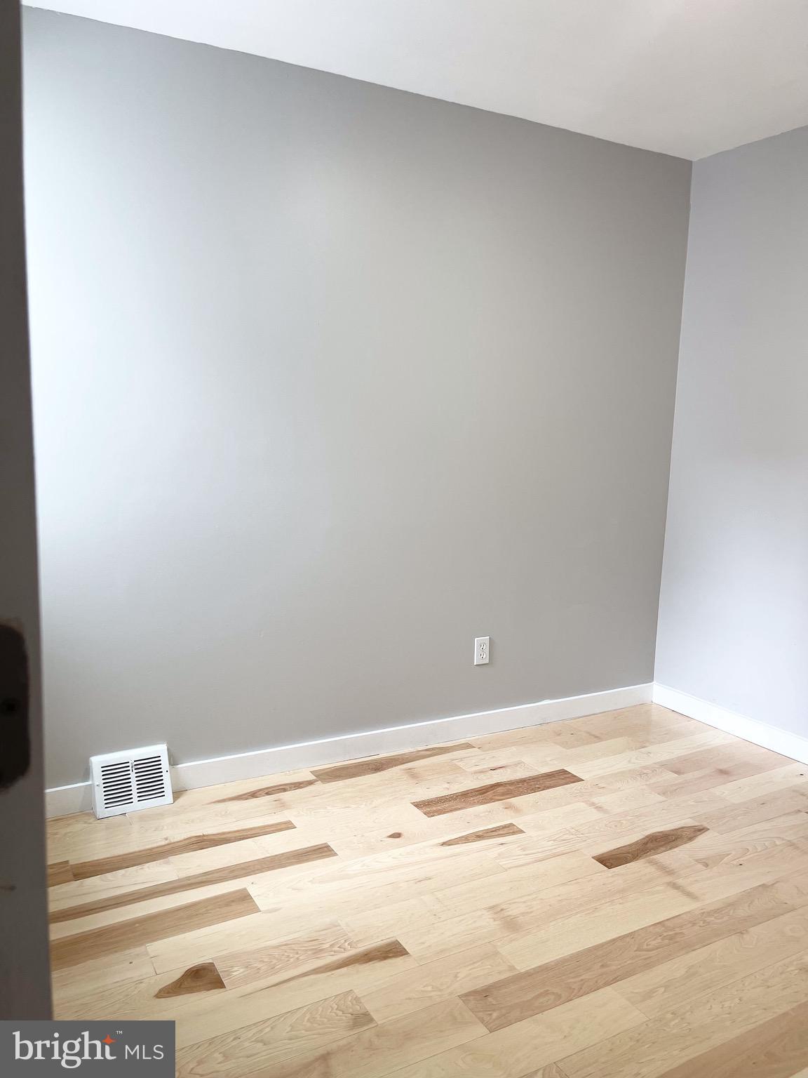 WHITMAN - Residential