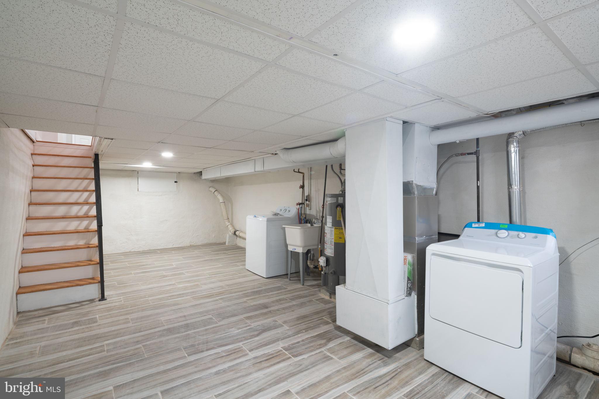 WHITMAN - Residential