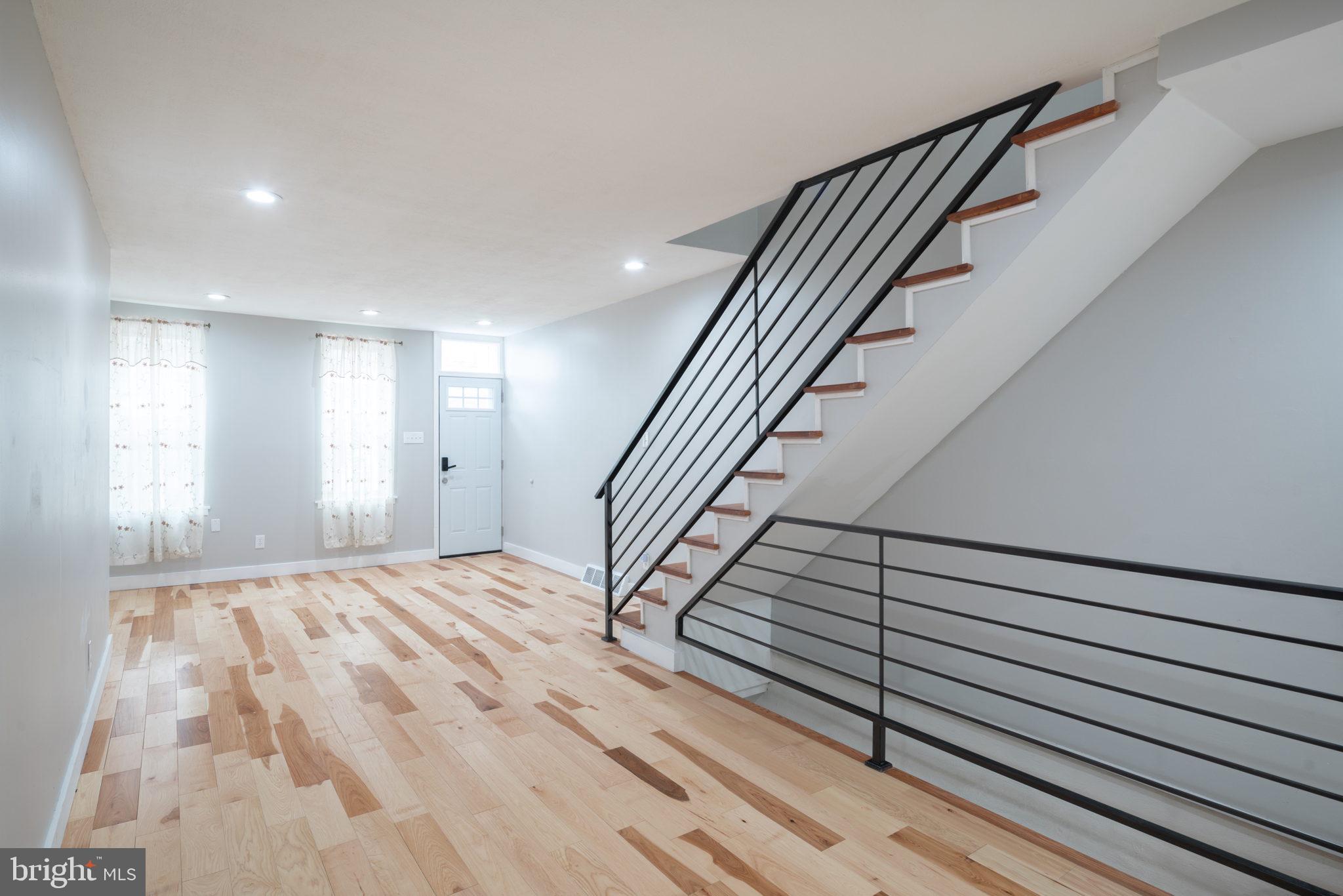 WHITMAN - Residential