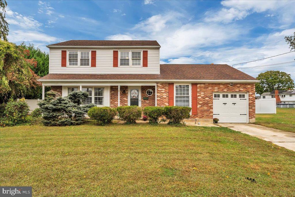 Photo of 6 Musket Lane, PENNSVILLE, NJ 08070 (MLS # NJSA2016716)