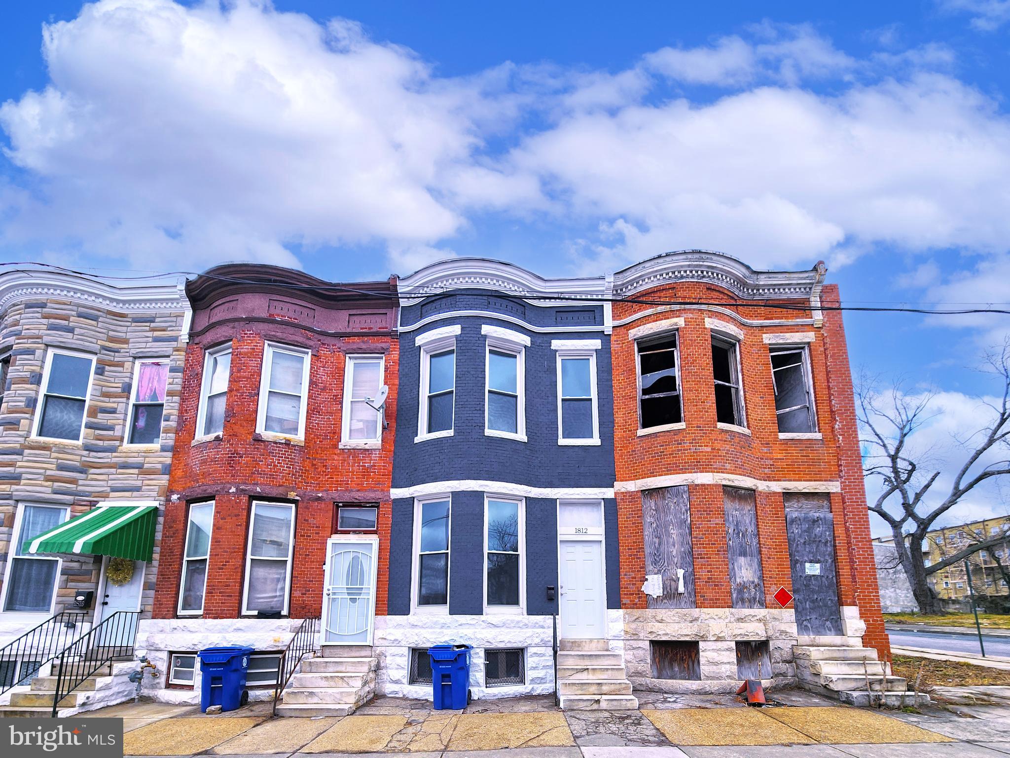 SANDTOWN-WINCHESTER - Residential