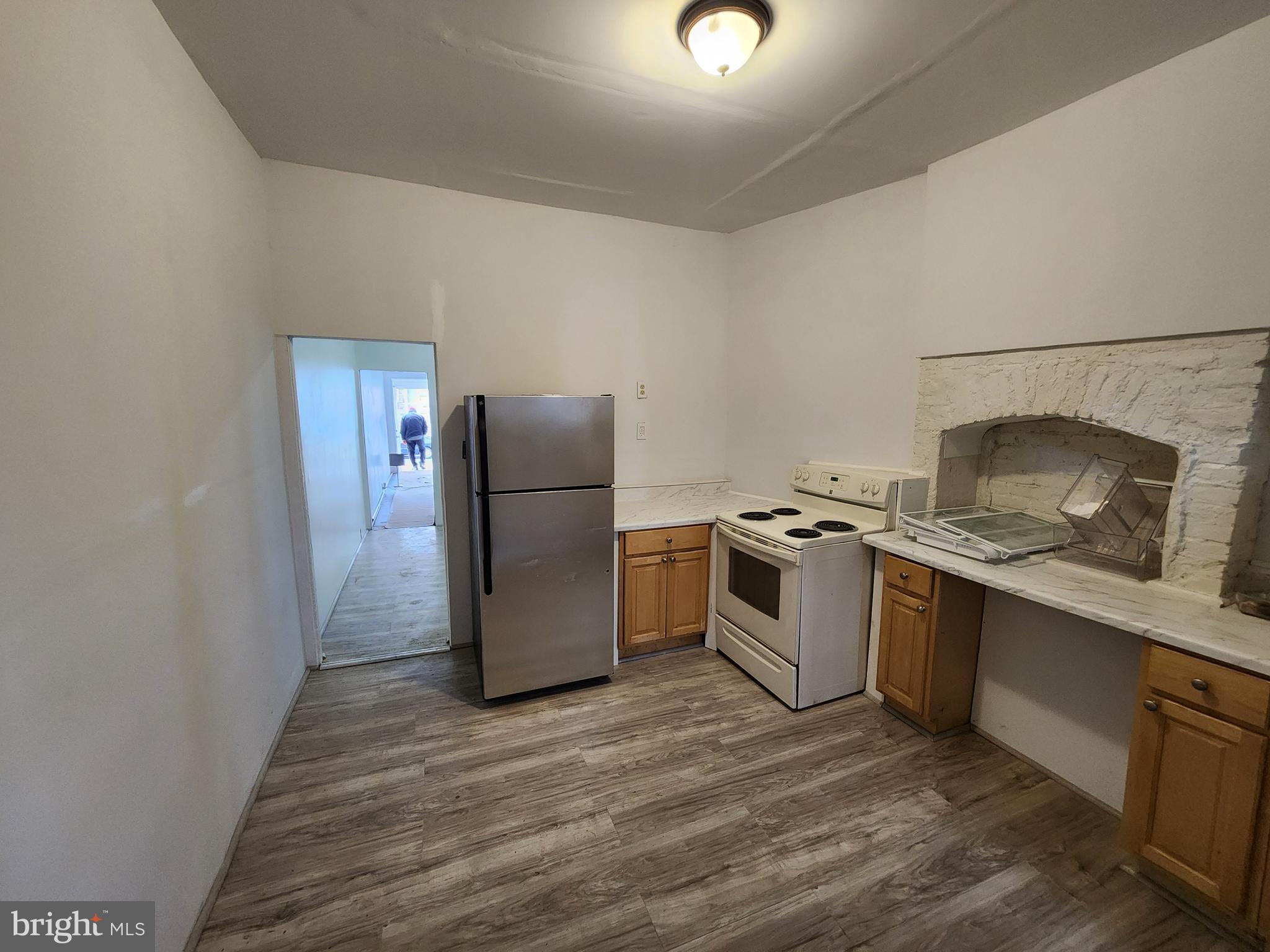 SANDTOWN-WINCHESTER - Residential