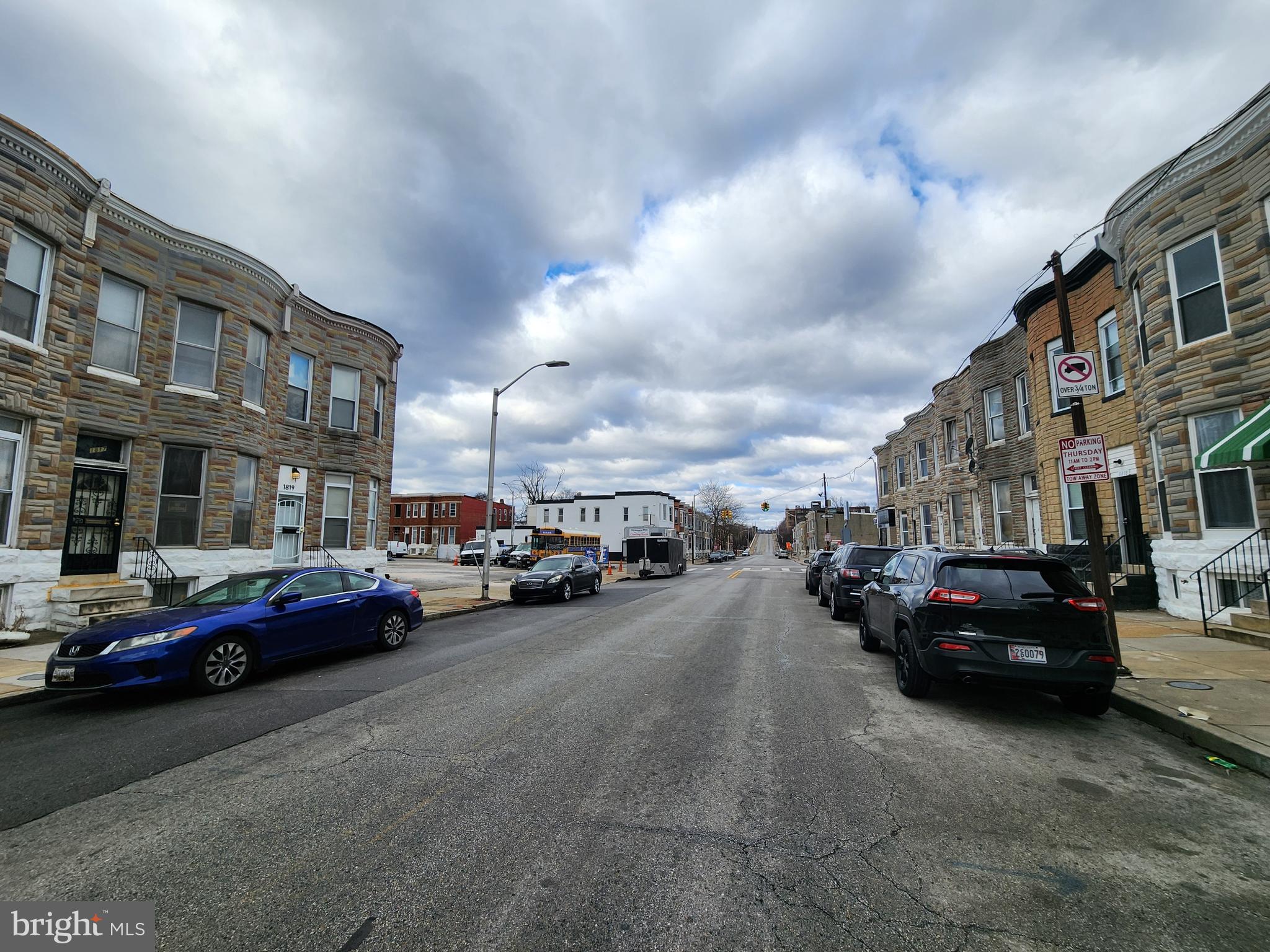 SANDTOWN-WINCHESTER - Residential