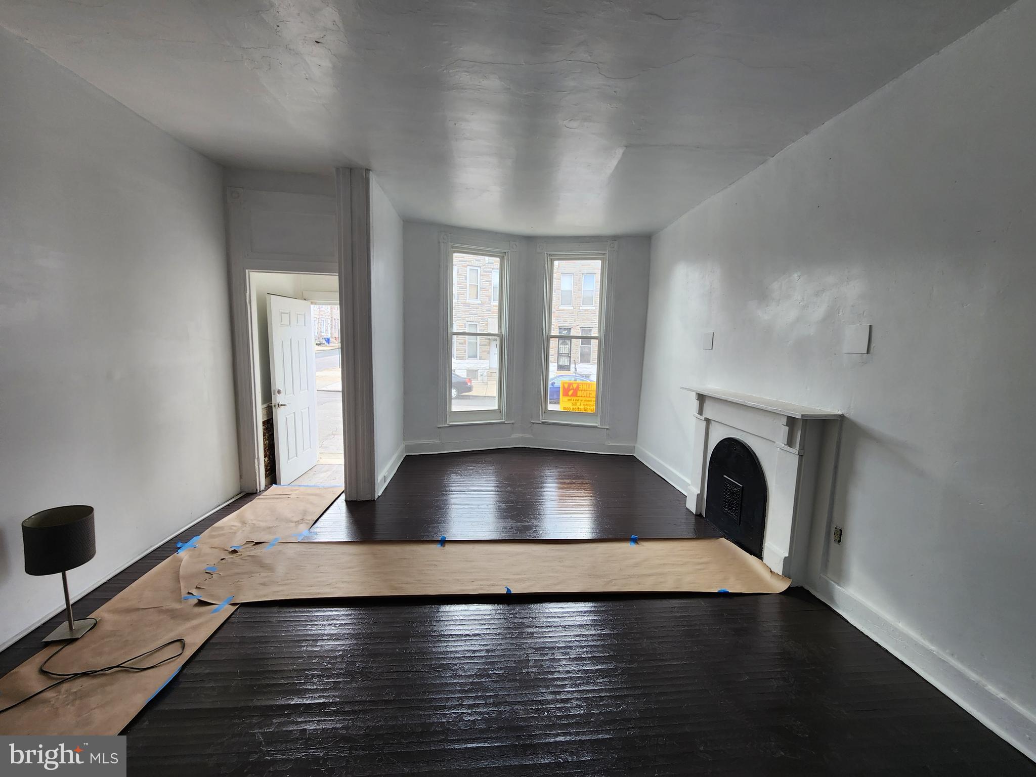 SANDTOWN-WINCHESTER - Residential