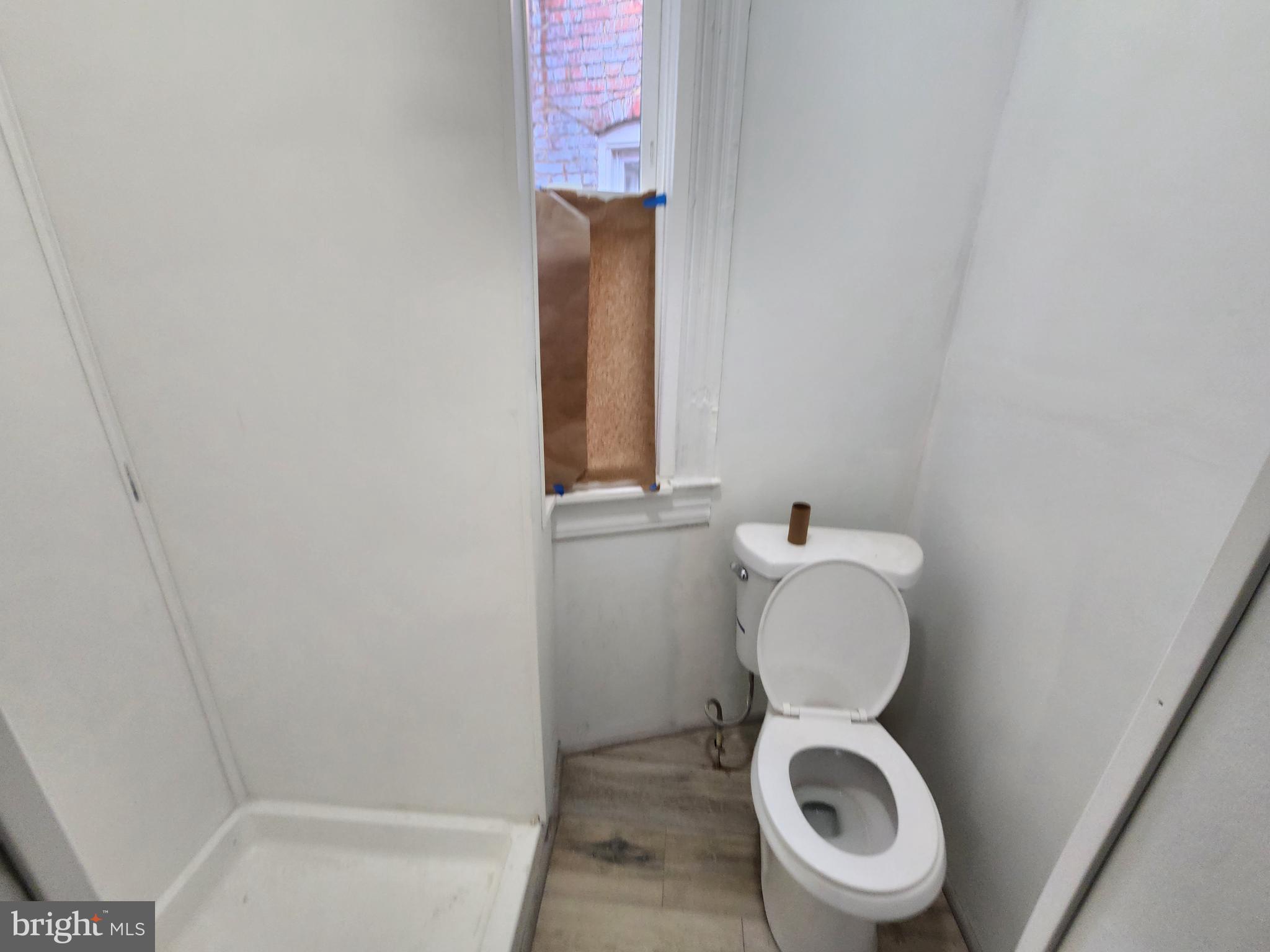 SANDTOWN-WINCHESTER - Residential