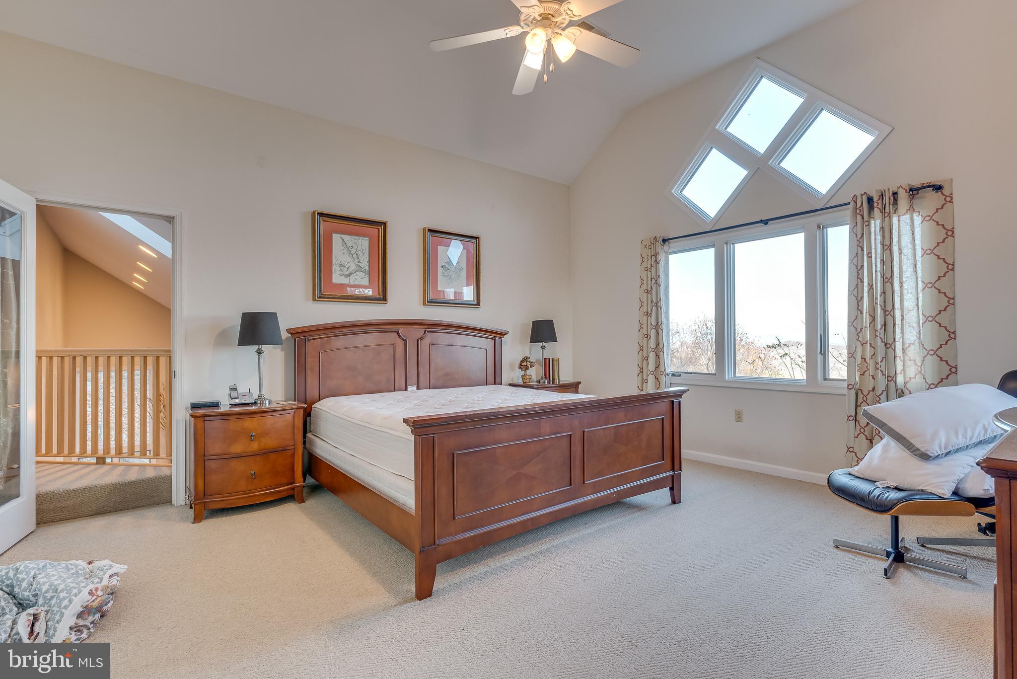 COOLFONT MOUNTAINSIDE - Residential