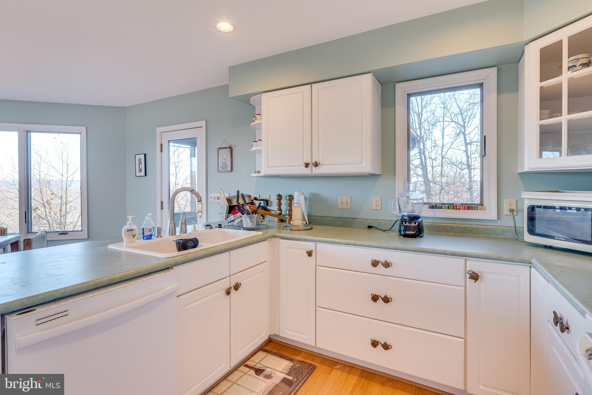 COOLFONT MOUNTAINSIDE - Residential