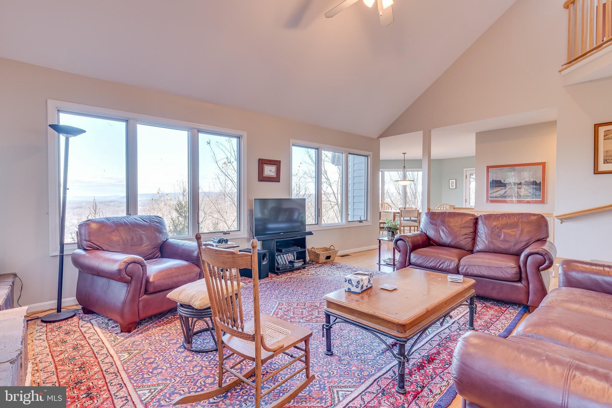 COOLFONT MOUNTAINSIDE - Residential