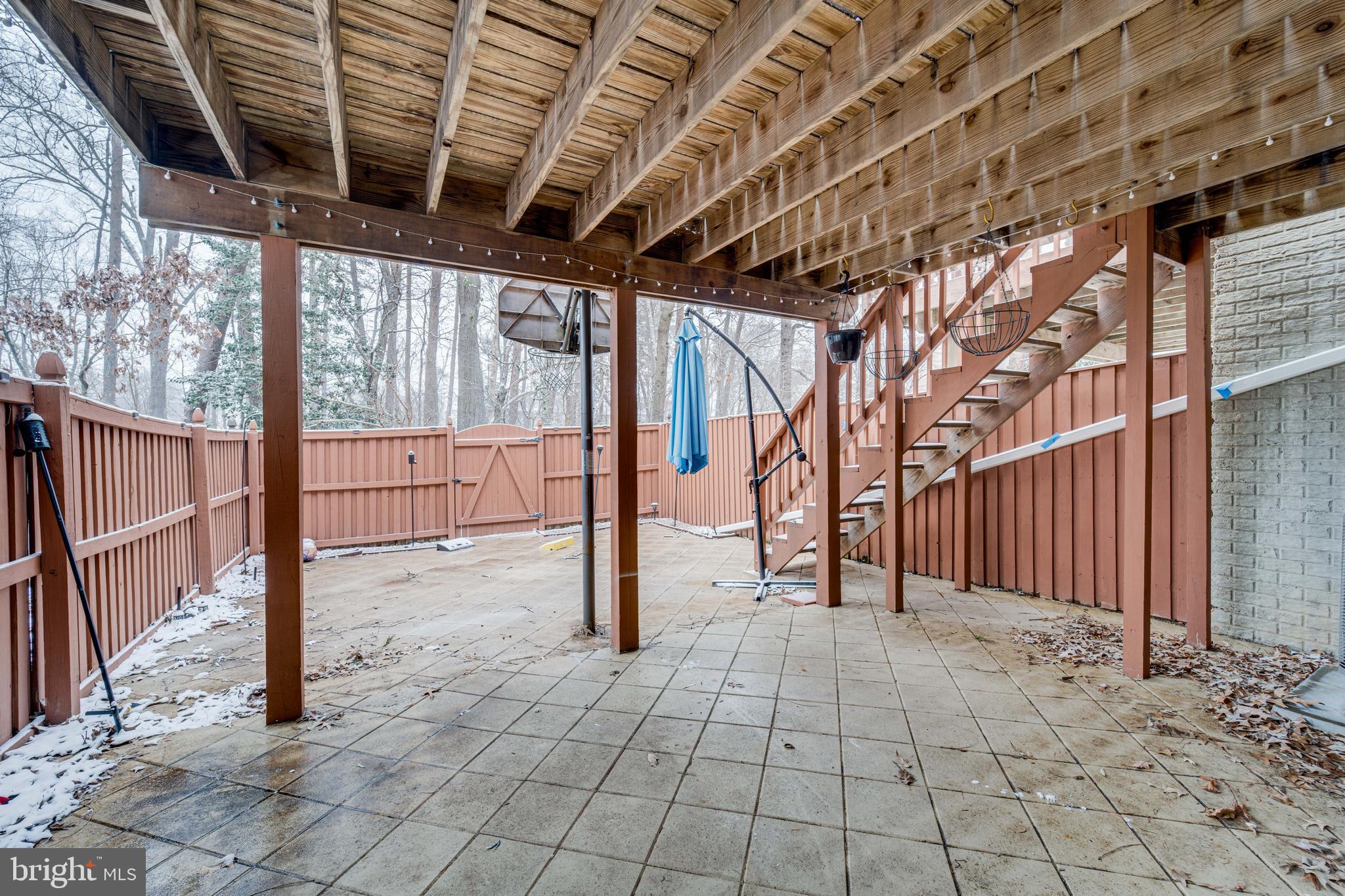 FOX CHASE - Residential